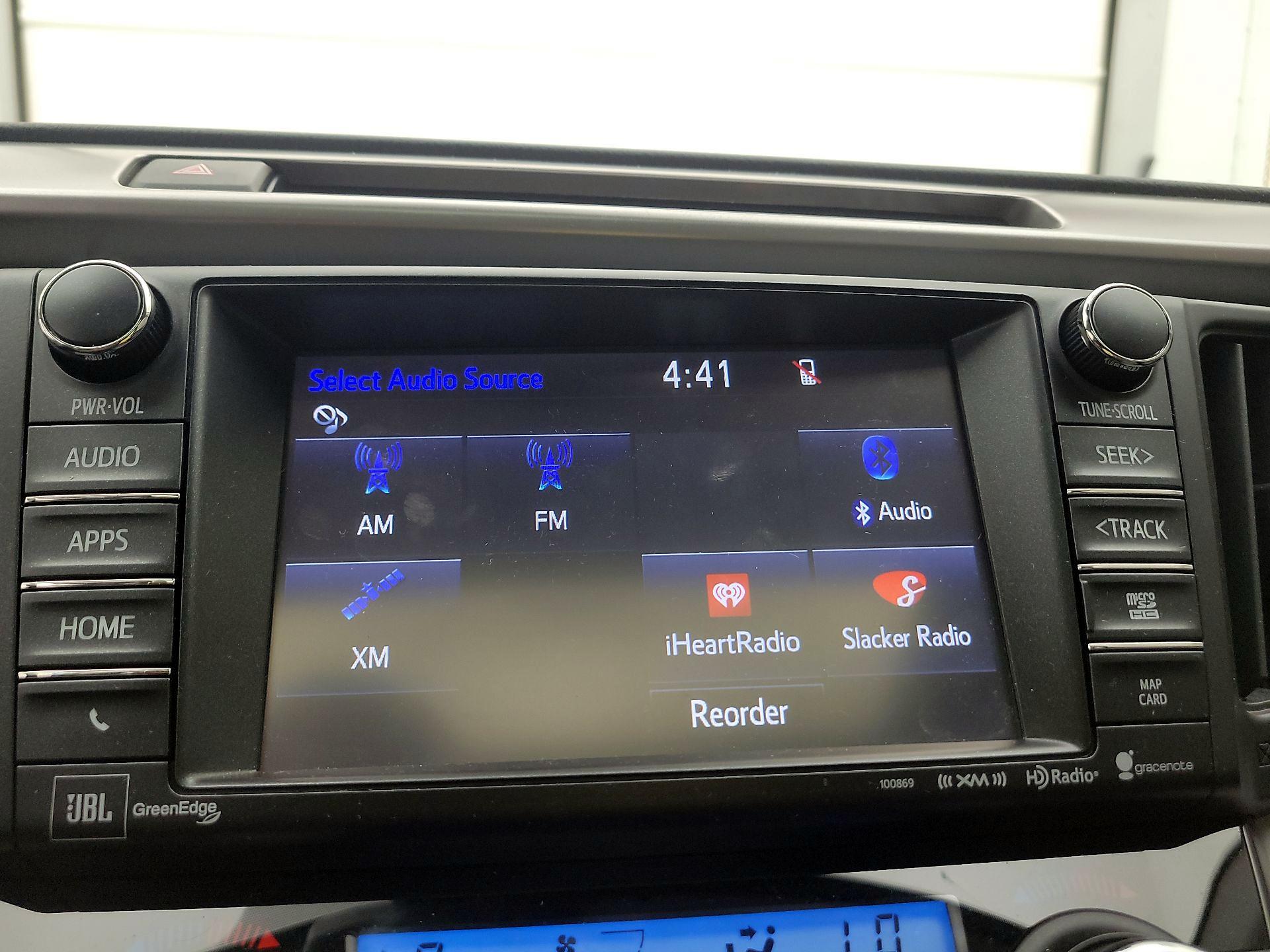 Thumbnail: 2018 Toyota RAV4 - 15