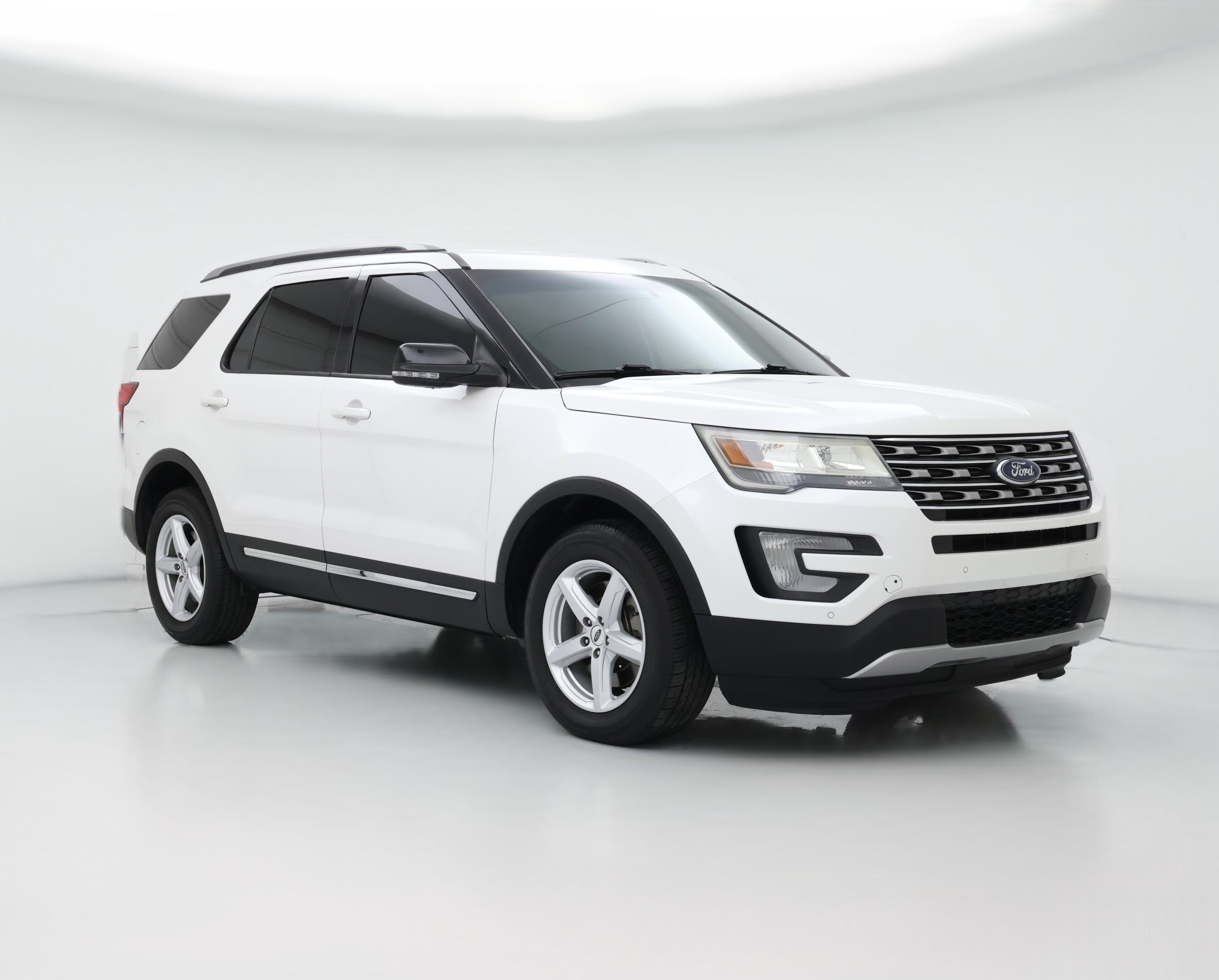 Thumbnail: 2016 Ford Explorer - 1