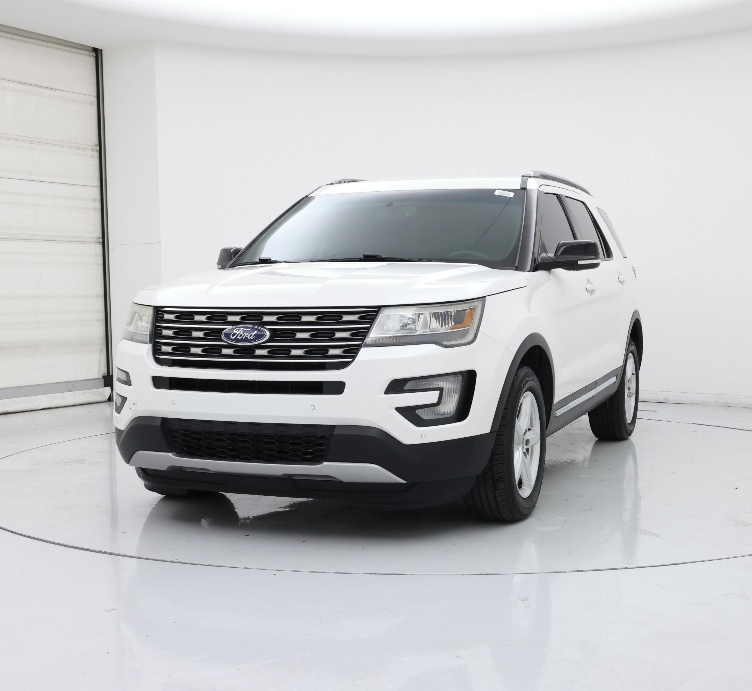 Thumbnail: 2016 Ford Explorer - 4