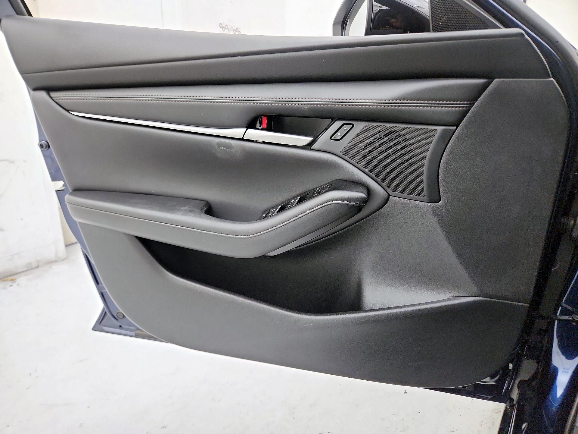 Thumbnail: 2024 Mazda Mazda3 - 12