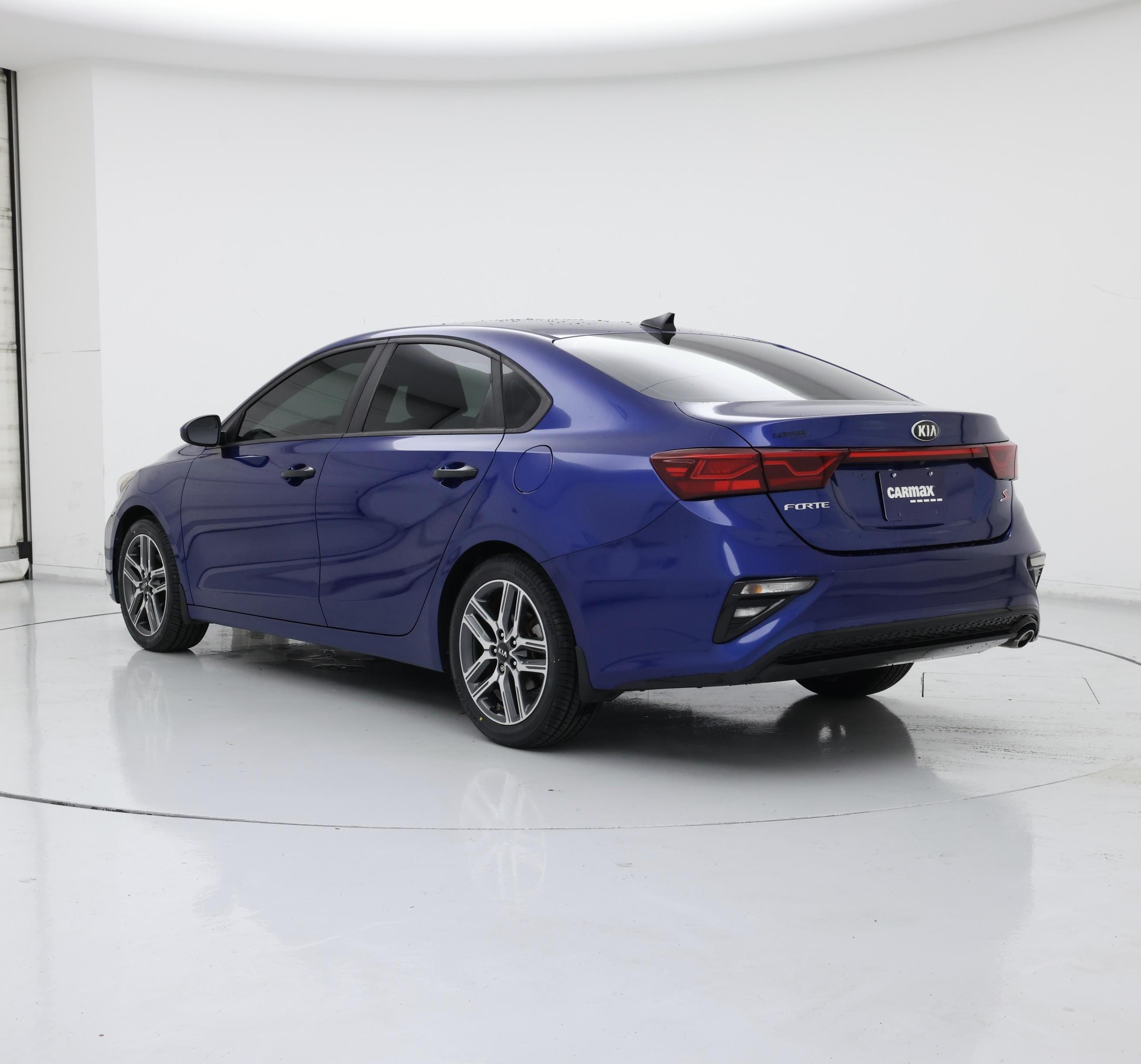 Thumbnail: 2019 Kia Forte - 2