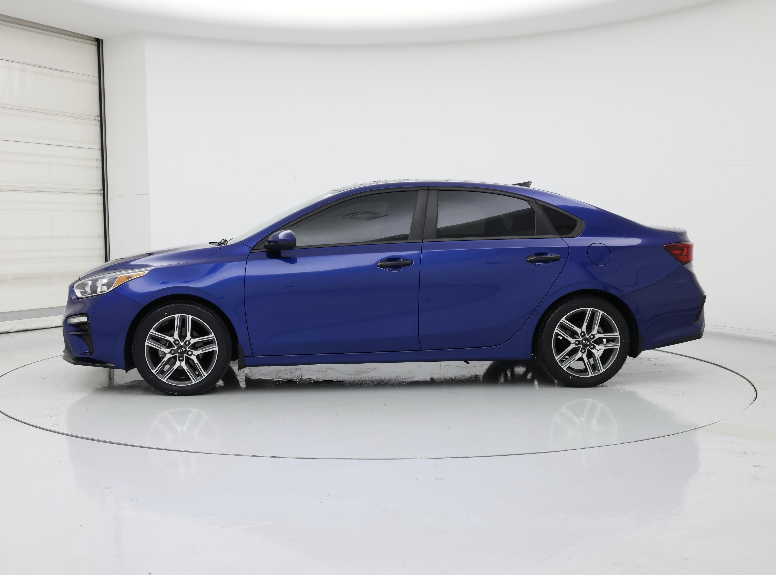 Thumbnail: 2019 Kia Forte - 3