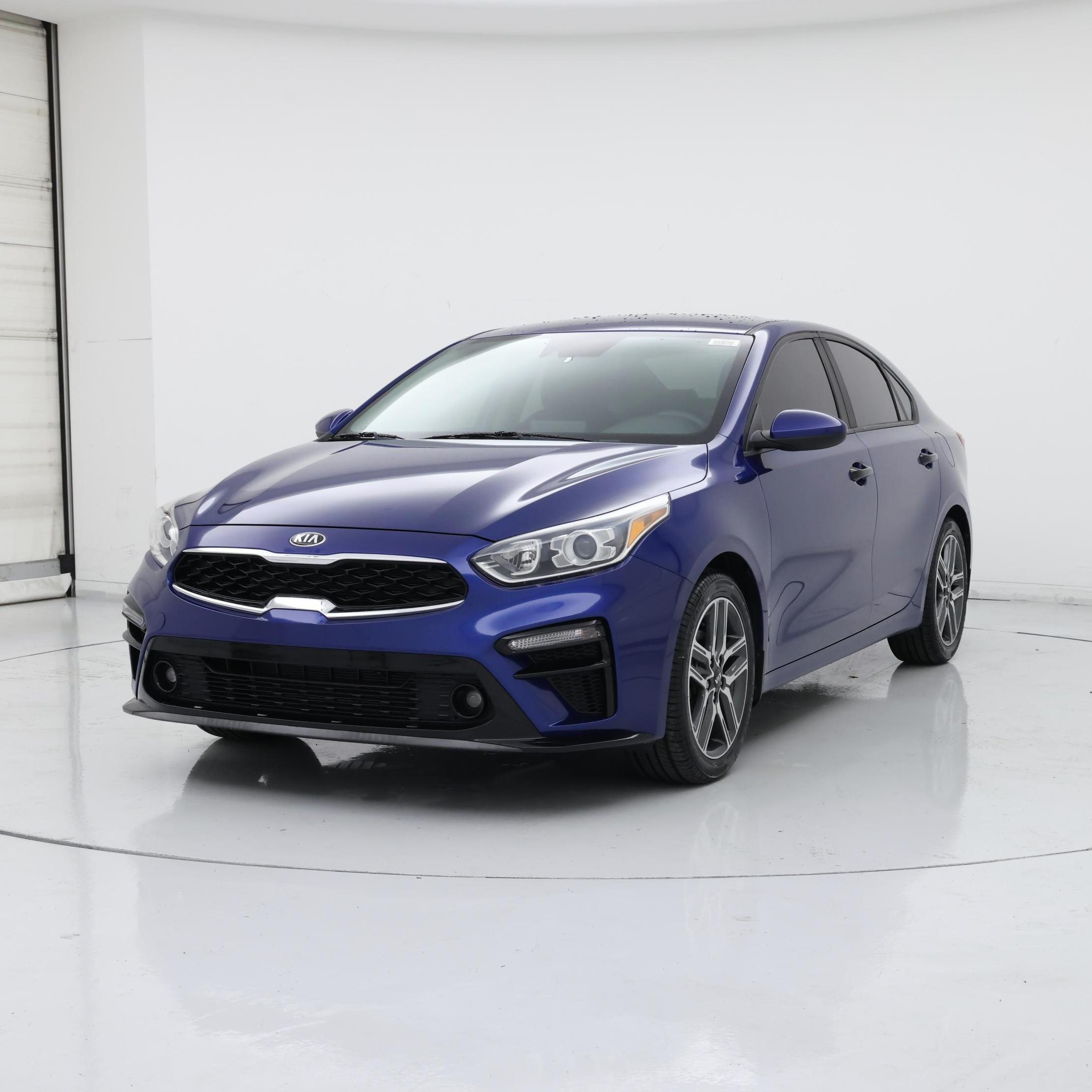Thumbnail: 2019 Kia Forte - 4