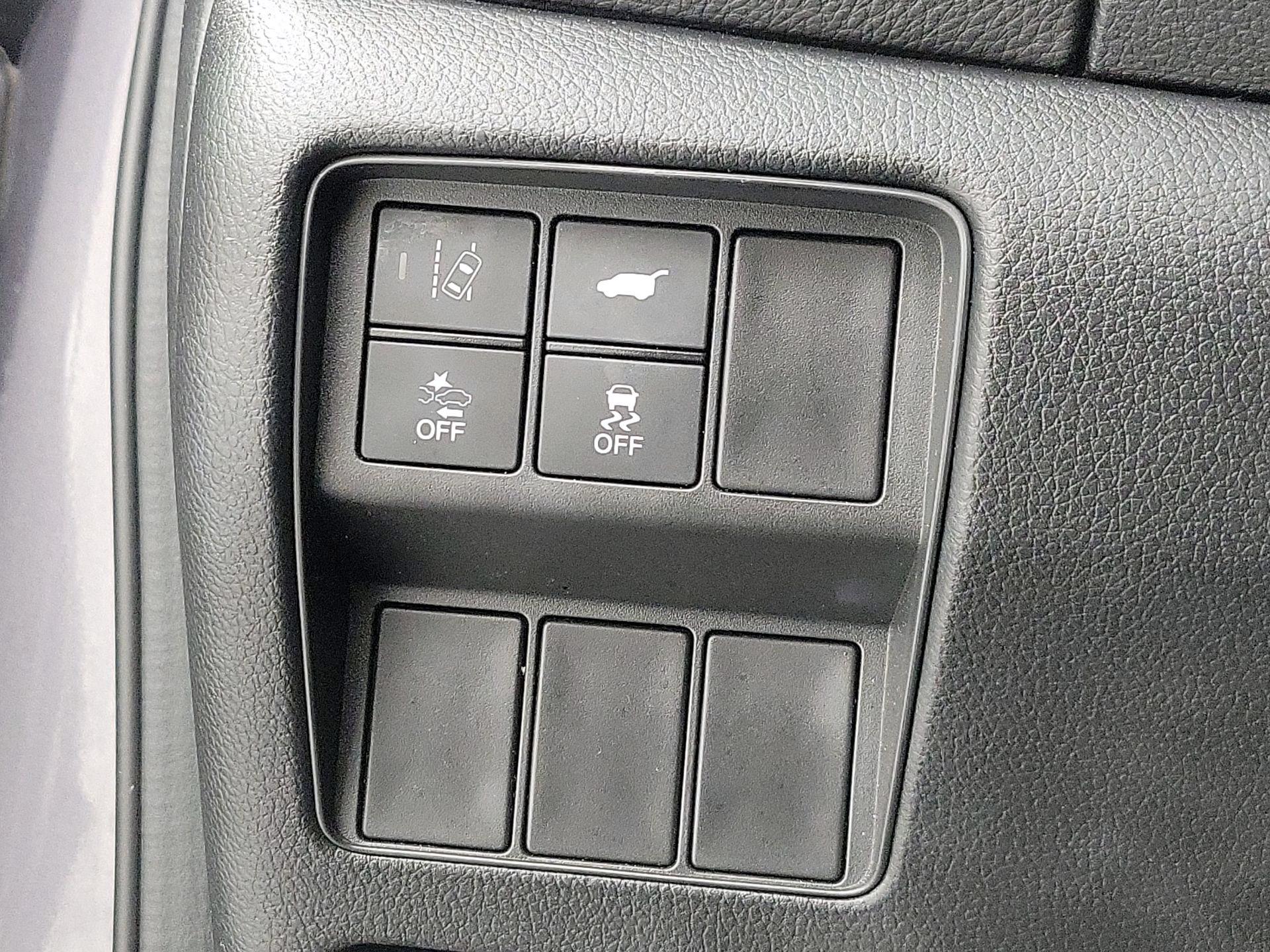 Thumbnail: 2018 Honda CR-V - 13