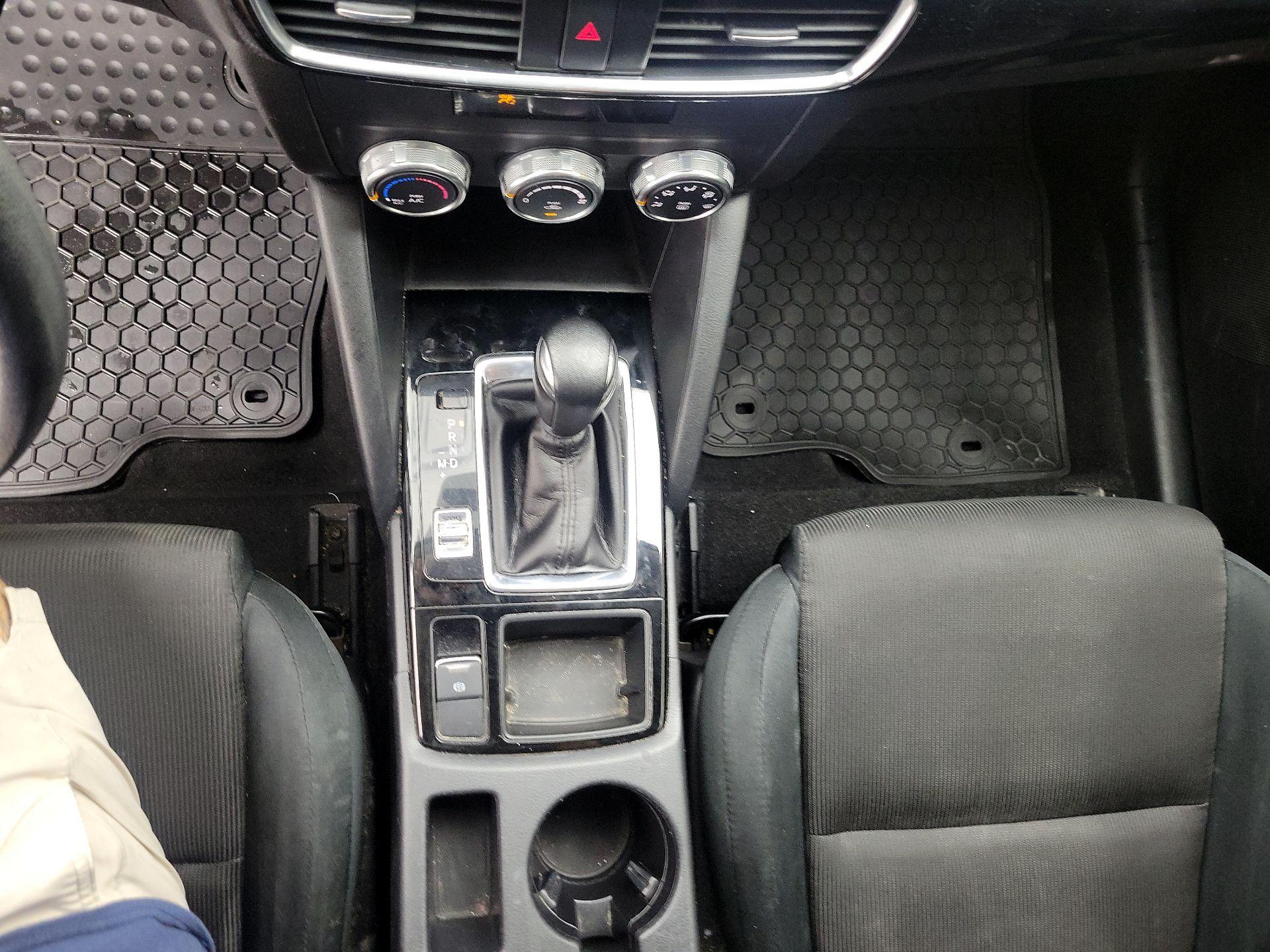 Thumbnail: 2016 Mazda CX-5 - 16