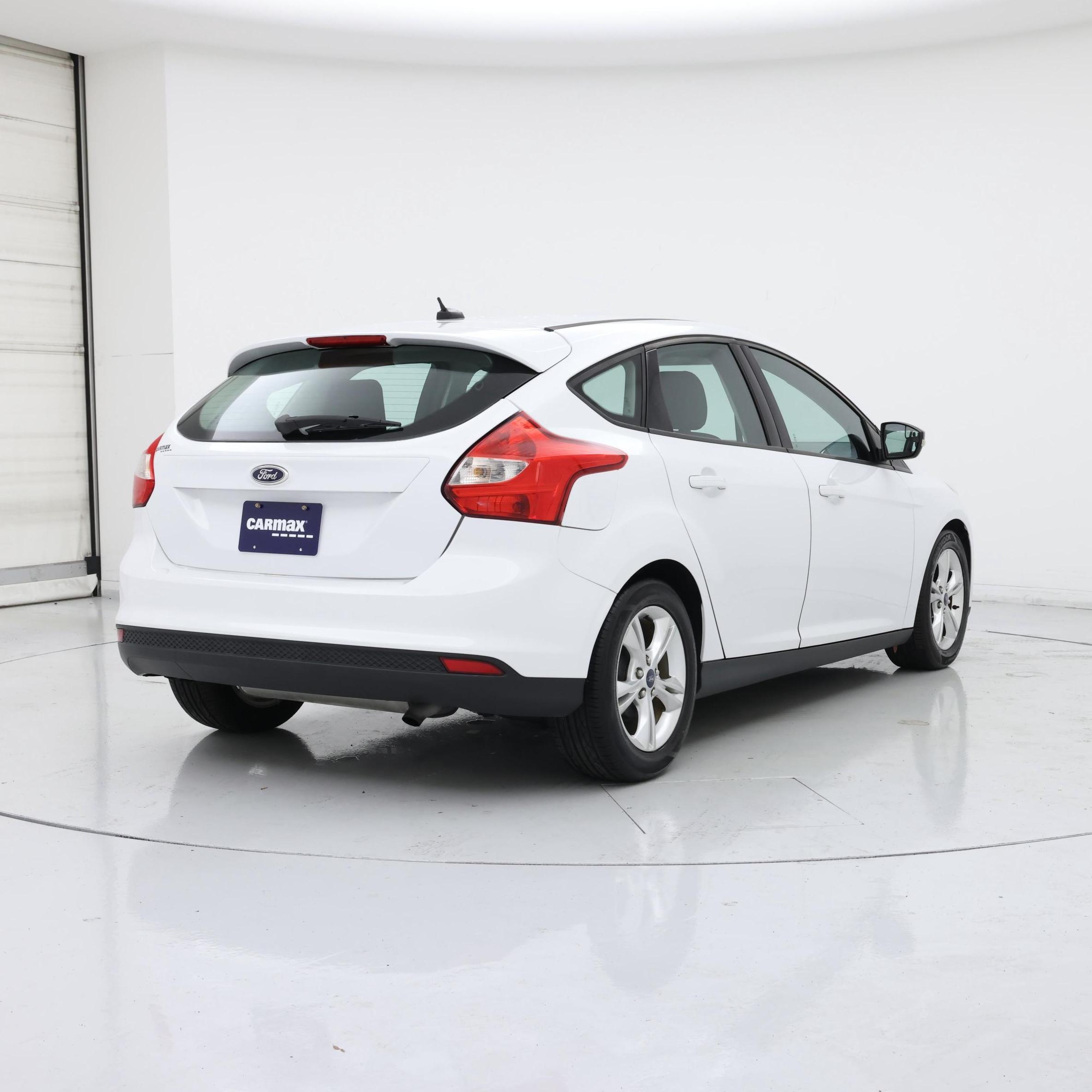 Thumbnail: 2014 Ford Focus - 8