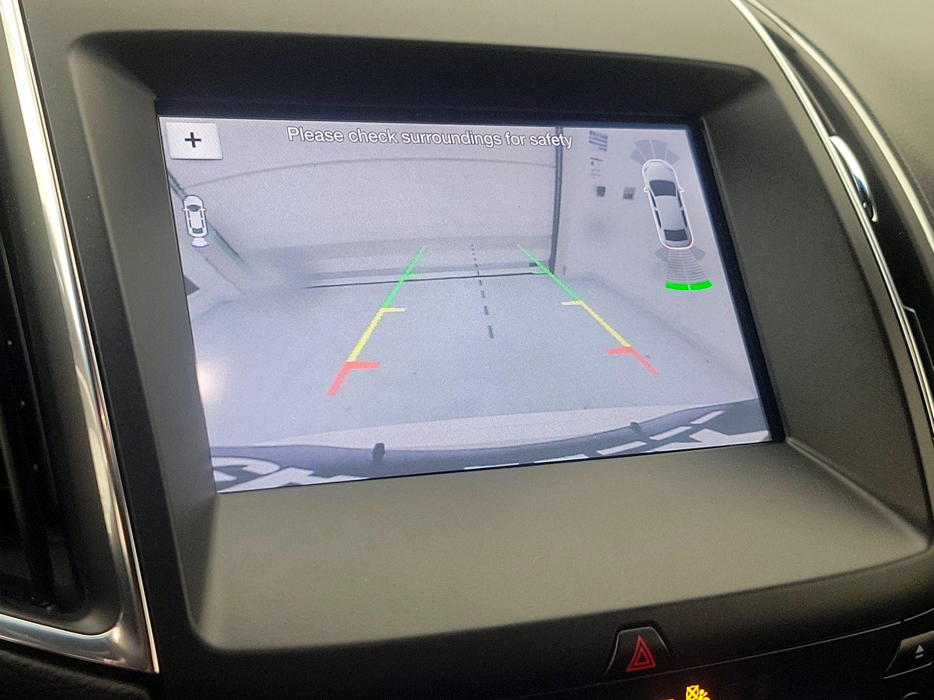 Thumbnail: 2019 Ford Edge - 15