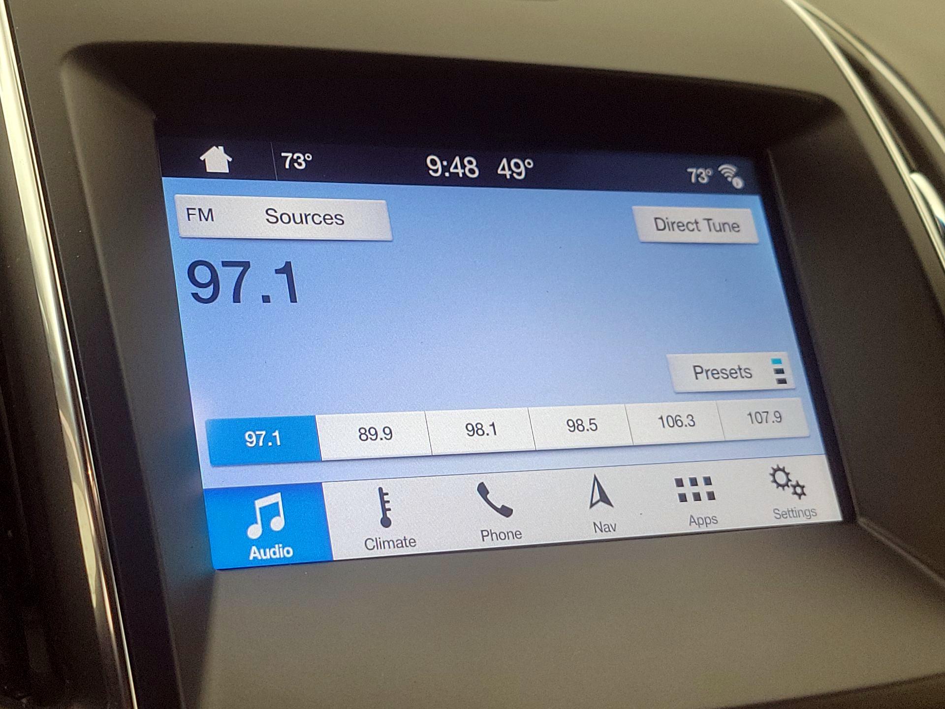 Thumbnail: 2019 Ford Edge - 16