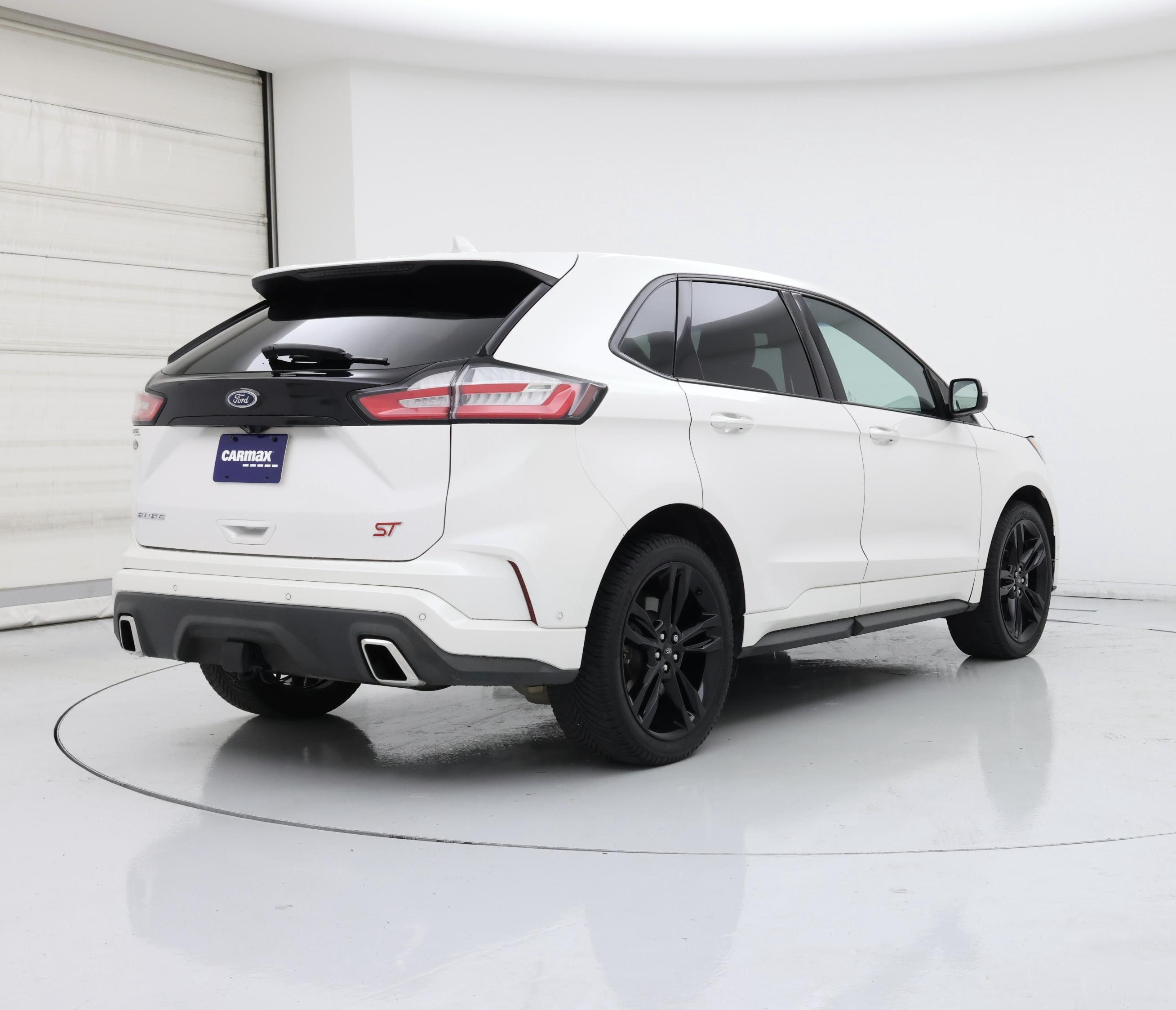 Thumbnail: 2019 Ford Edge - 8