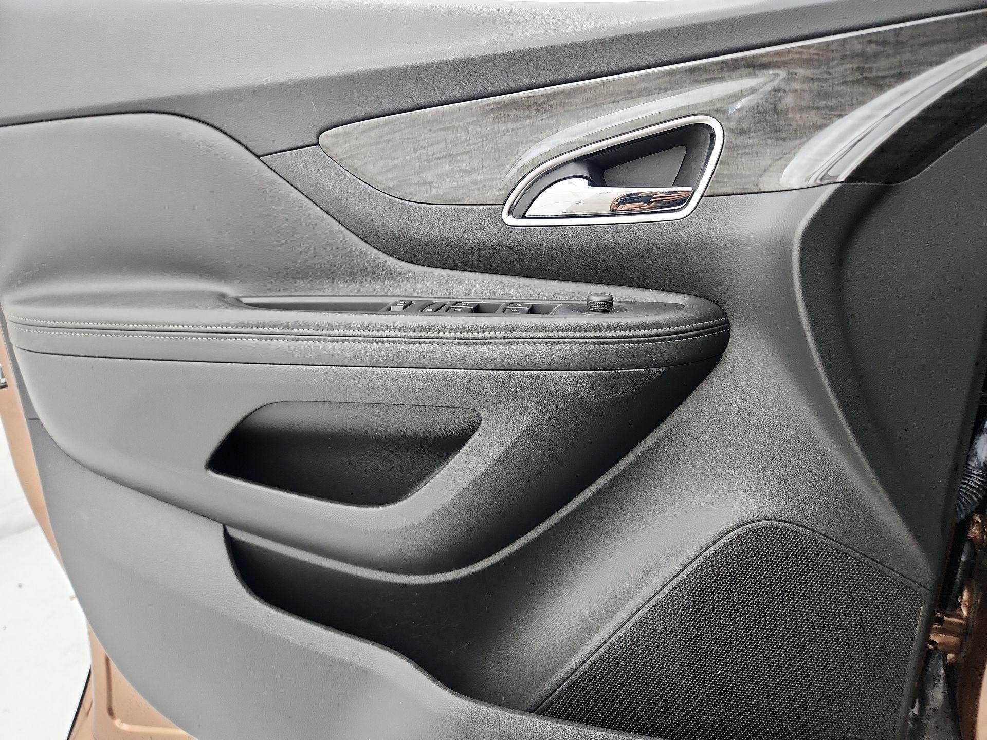 Thumbnail: 2016 Buick Encore - 12