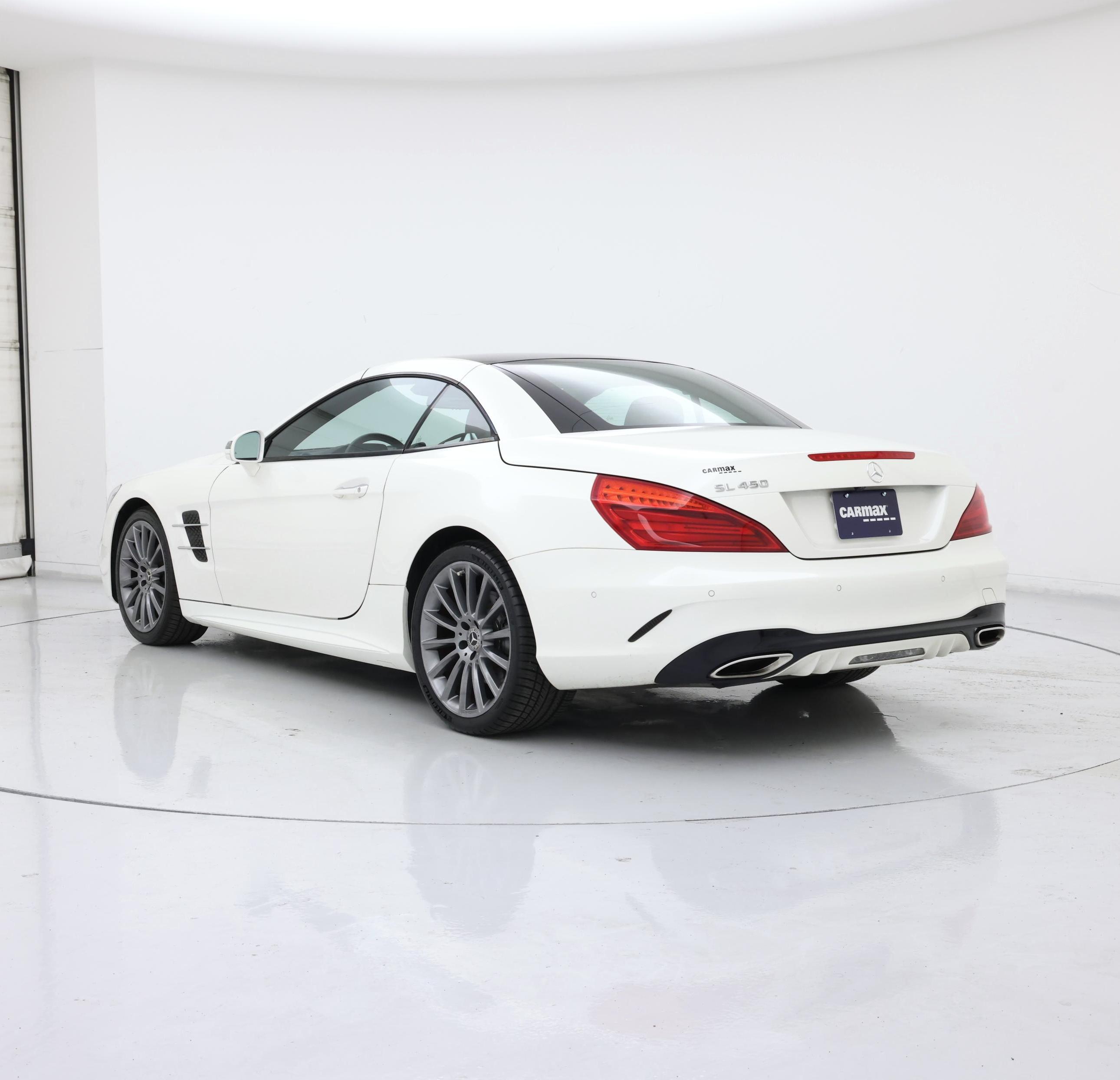 Thumbnail: 2019 Mercedes-Benz SL-Class - 2