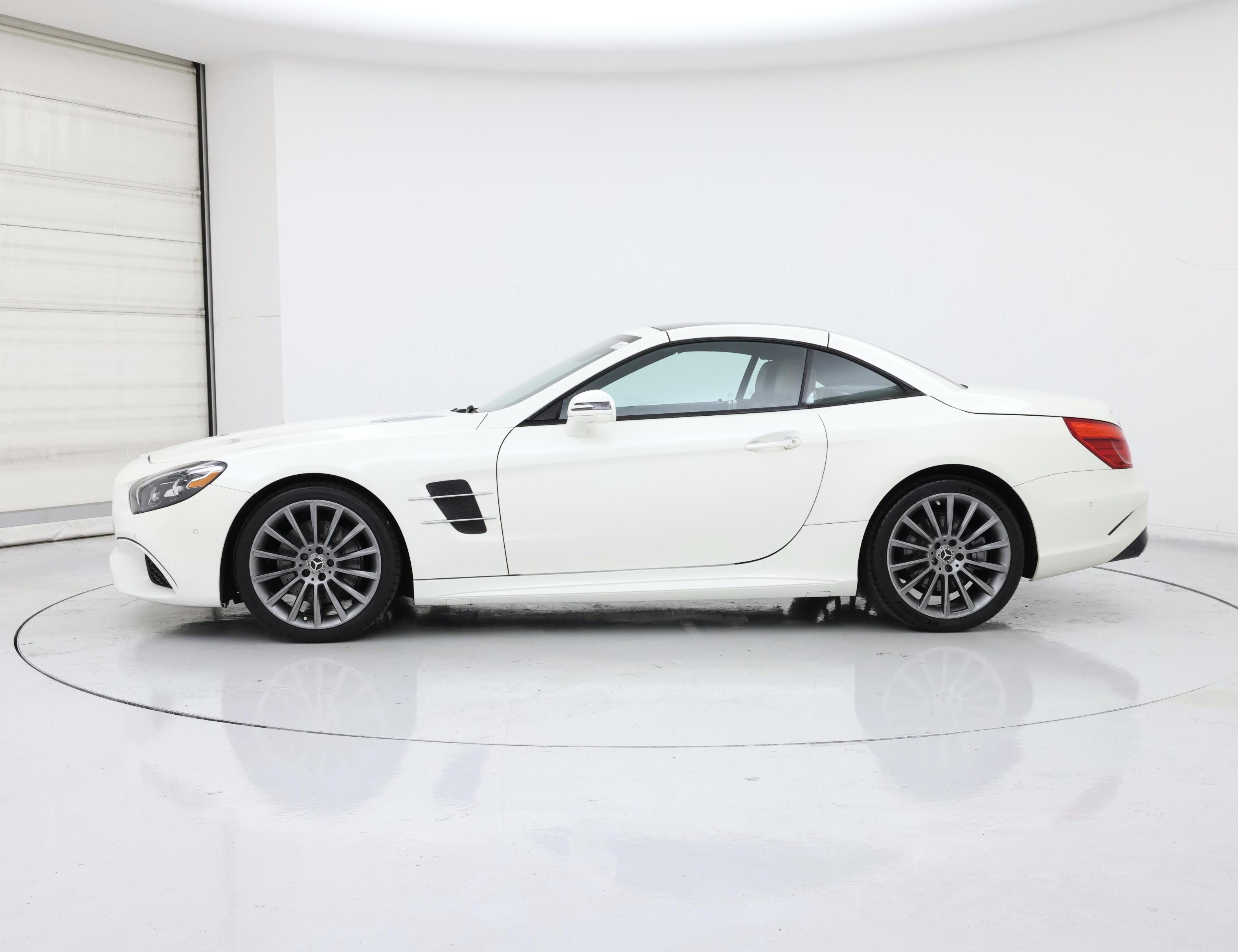 Thumbnail: 2019 Mercedes-Benz SL-Class - 3