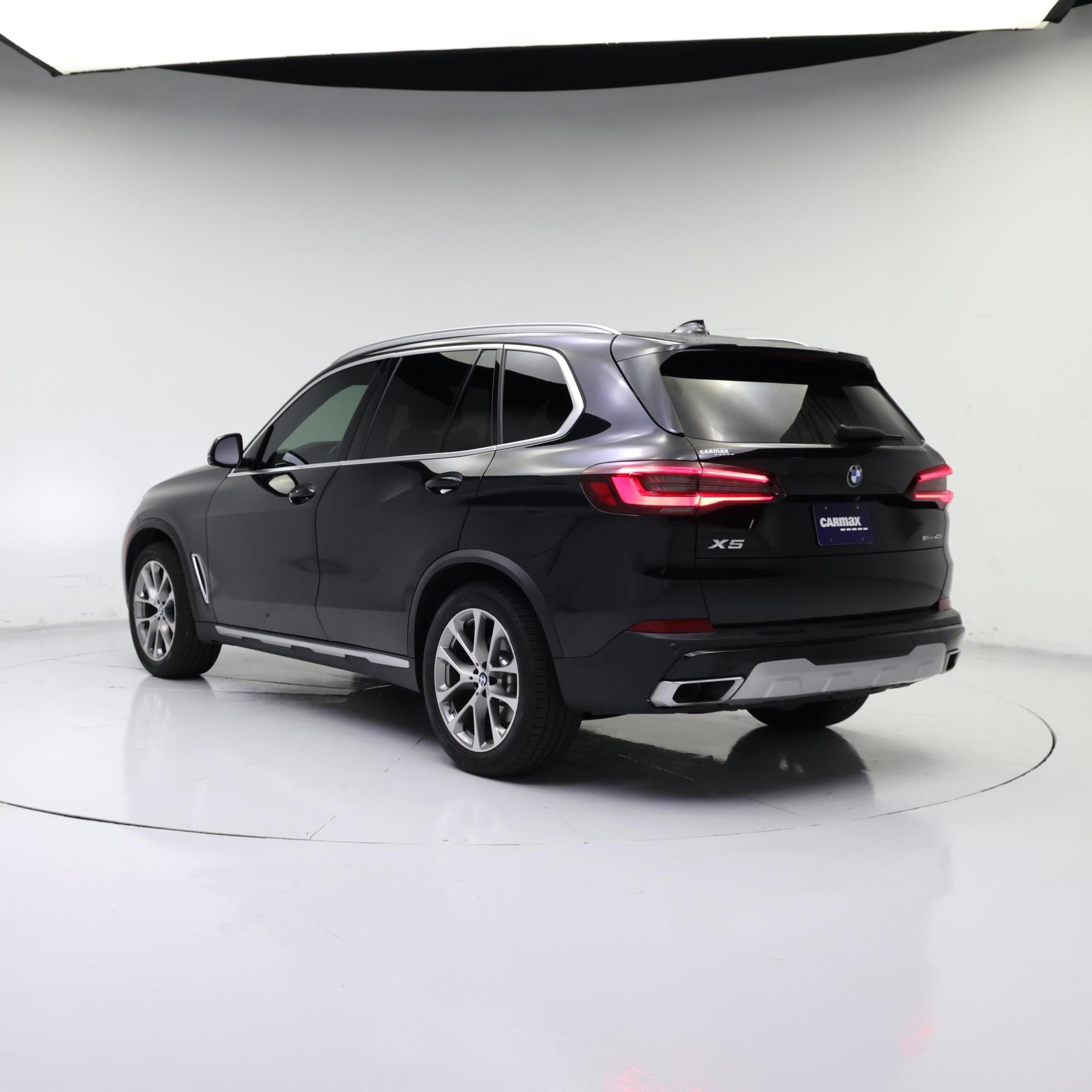 Thumbnail: 2021 BMW X5 - 2