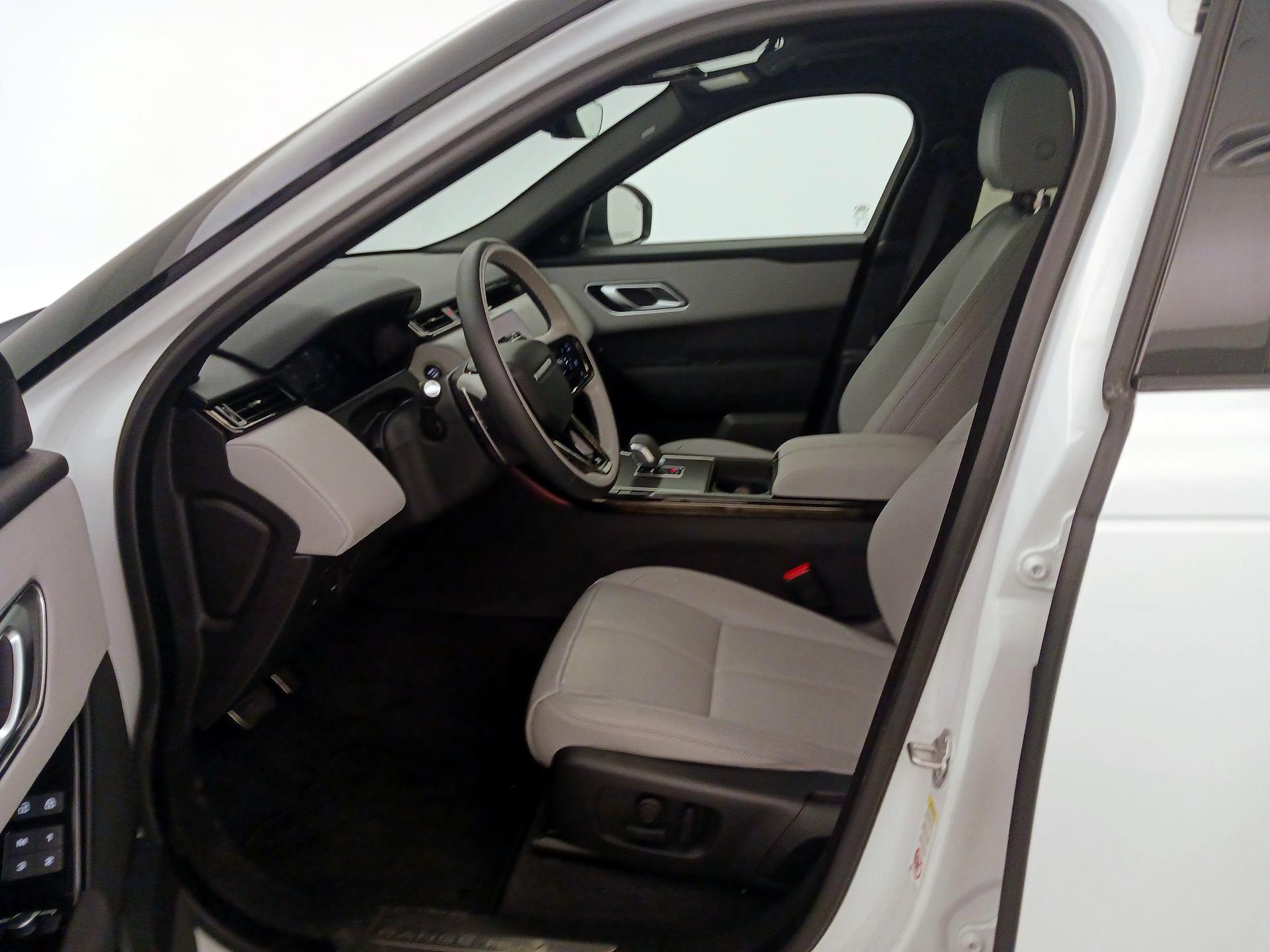 Thumbnail: 2024 Land Rover Range Rover Velar - 11