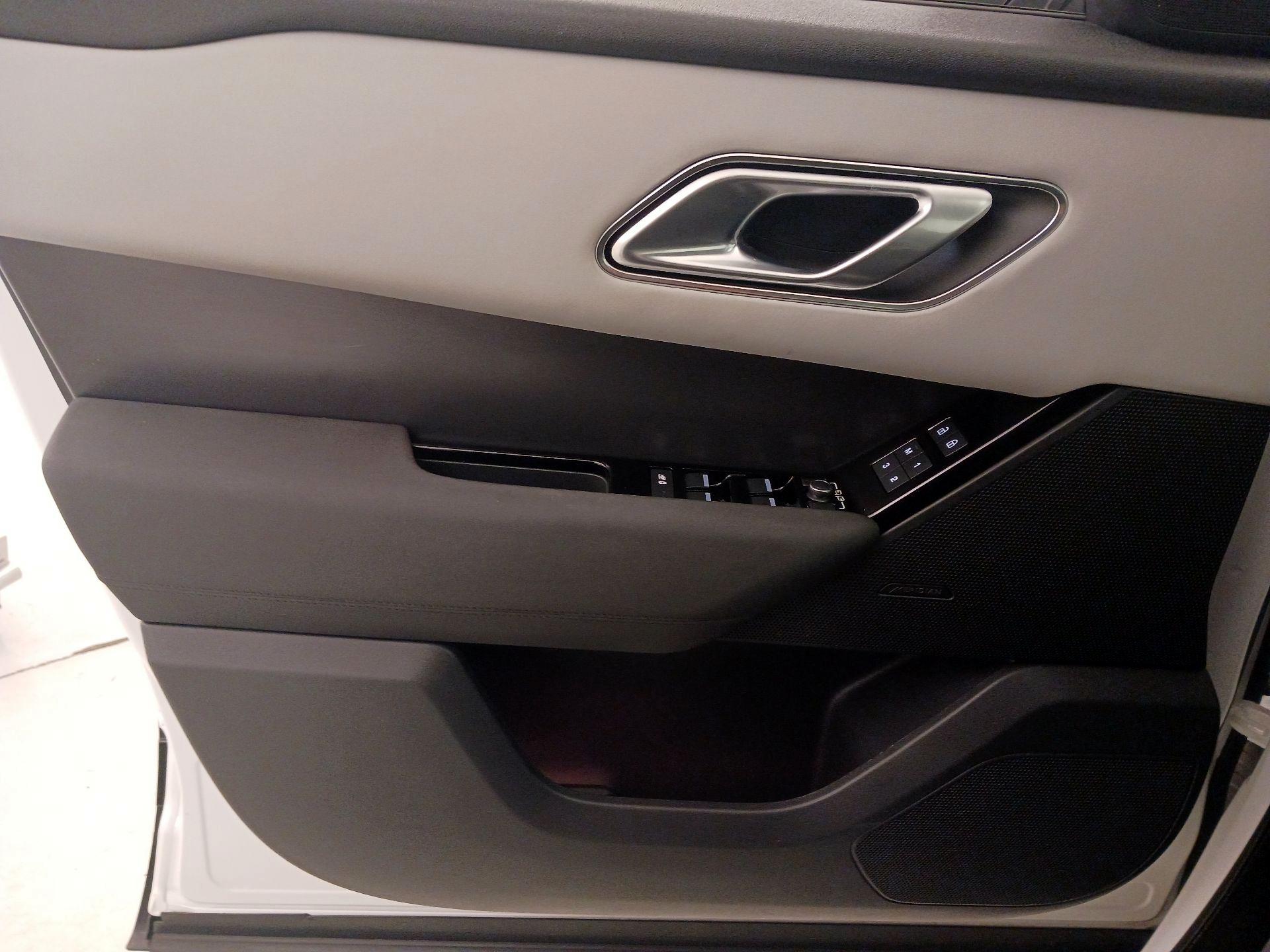 Thumbnail: 2024 Land Rover Range Rover Velar - 12