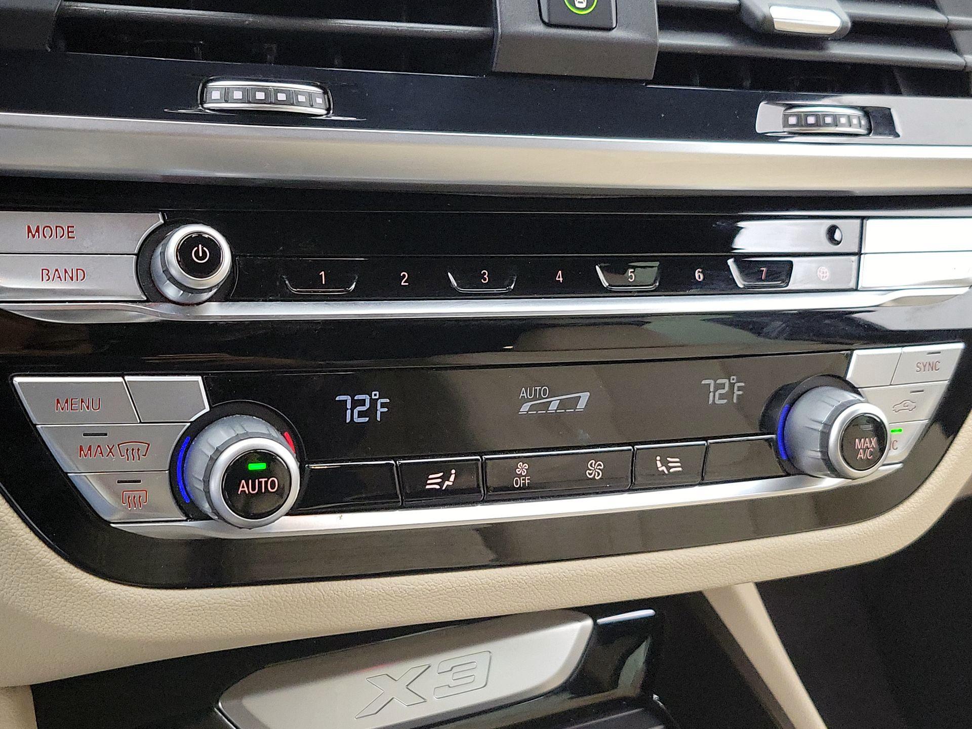 Thumbnail: 2021 BMW X3 - 17