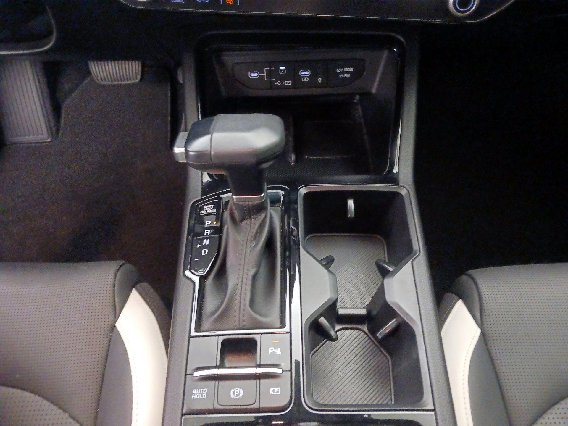 Thumbnail: 2025 Kia K5 - 18