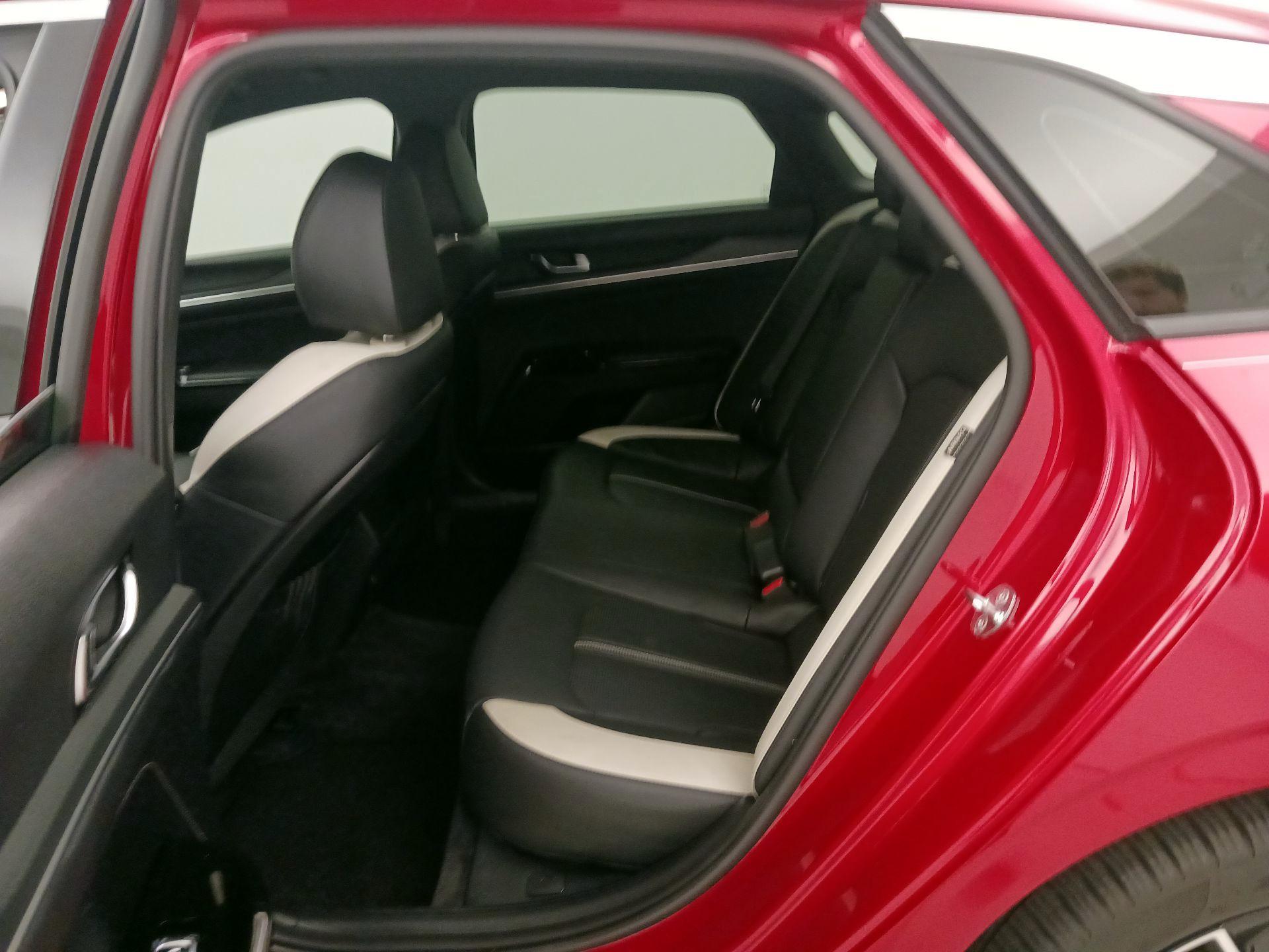 Thumbnail: 2025 Kia K5 - 20