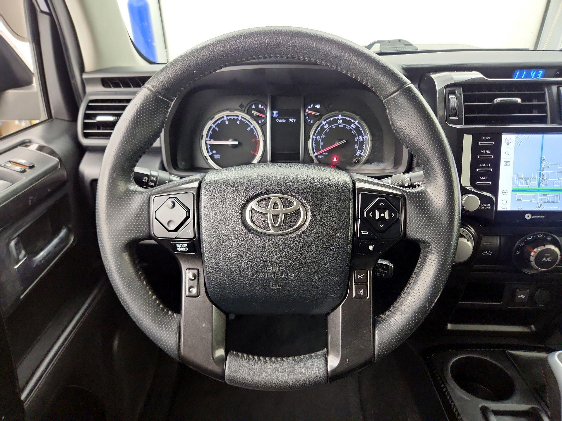 Thumbnail: 2021 Toyota 4Runner - 10