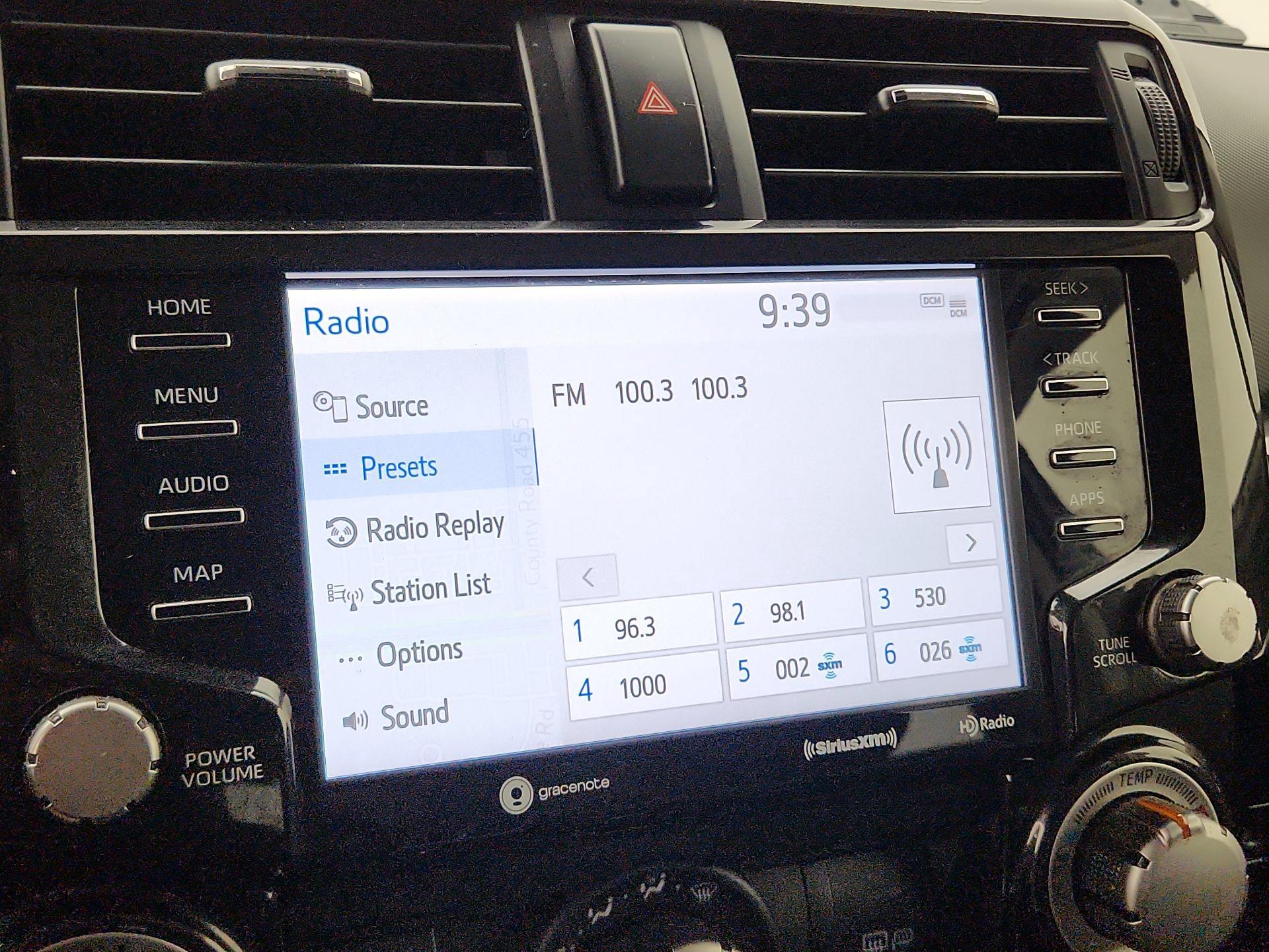 Thumbnail: 2021 Toyota 4Runner - 16