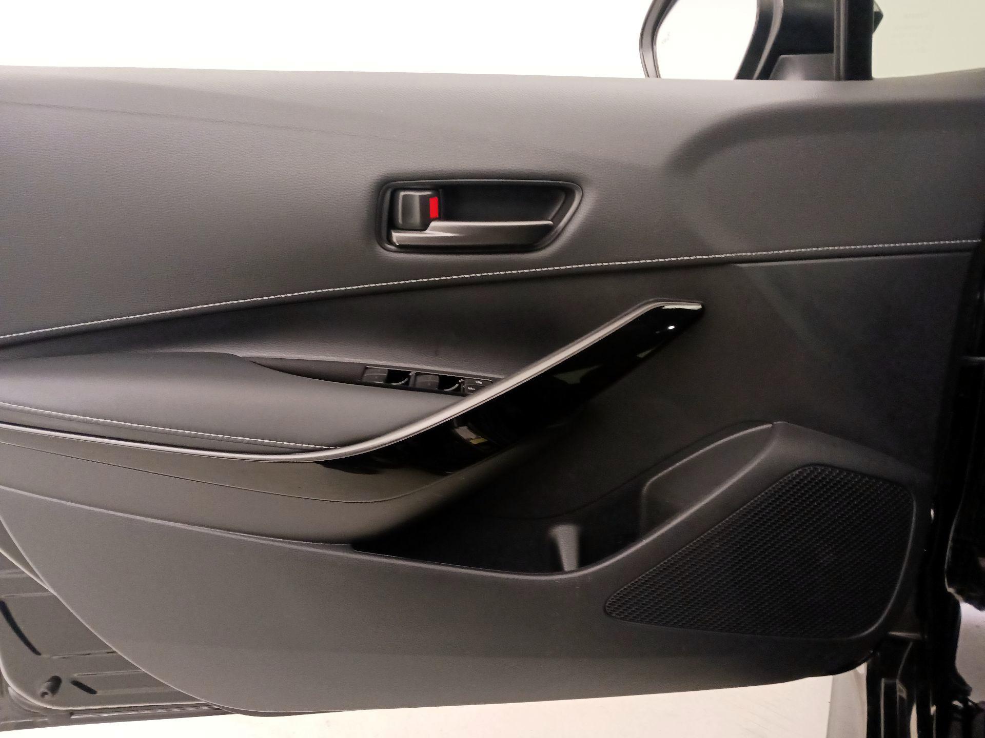 Thumbnail: 2025 Toyota GR Corolla - 12