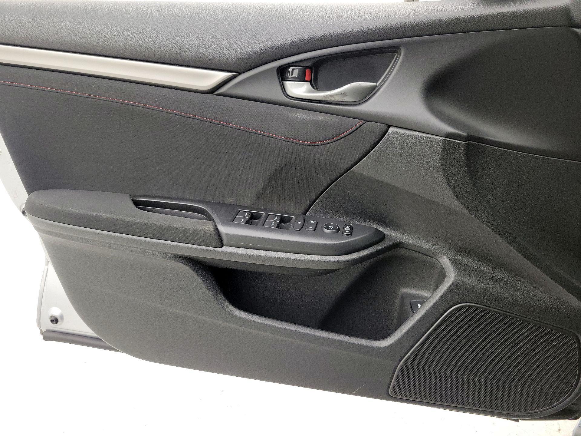 Thumbnail: 2019 Honda Civic - 12