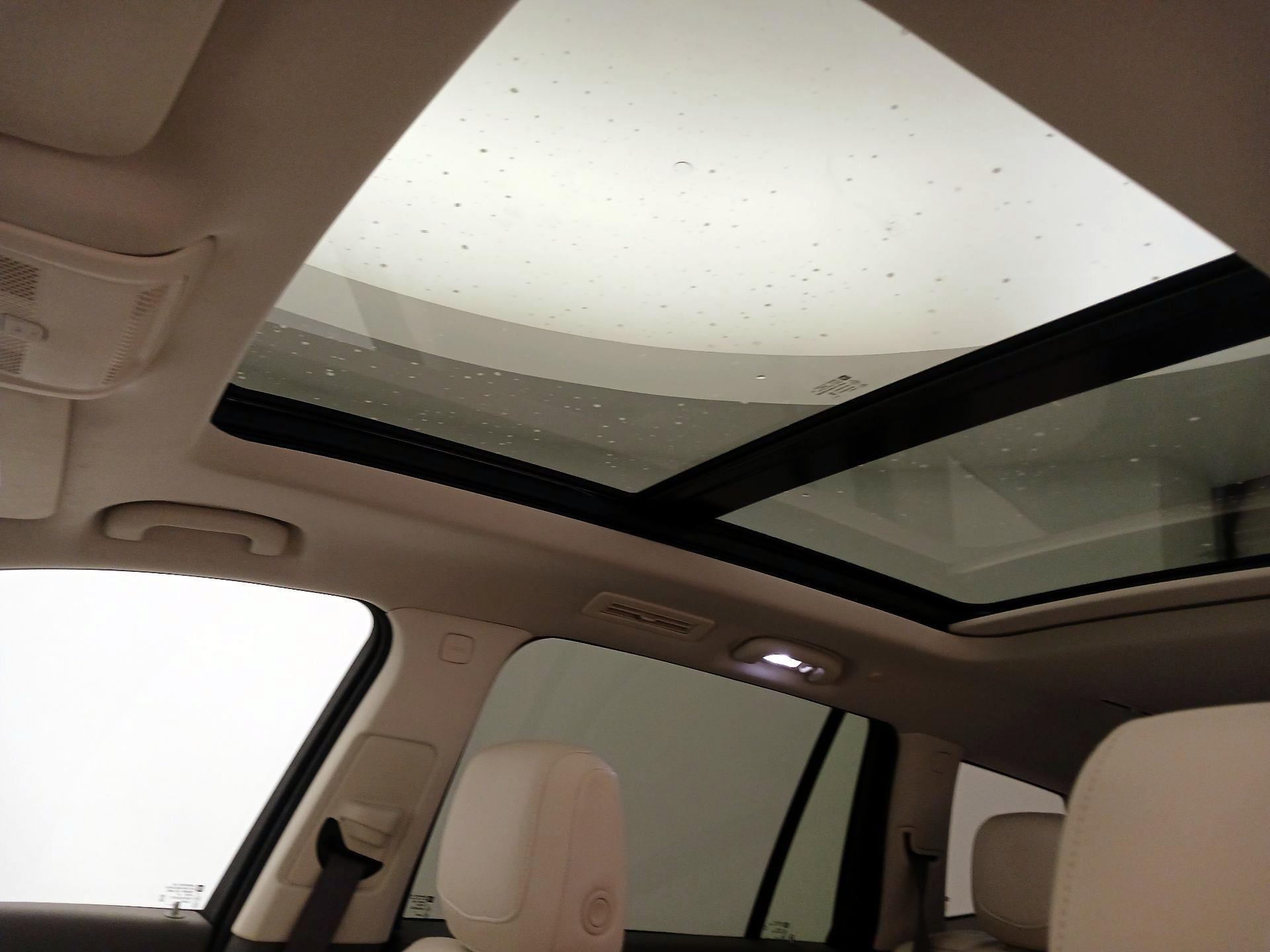 Thumbnail: 2021 Cadillac XT6 - 20