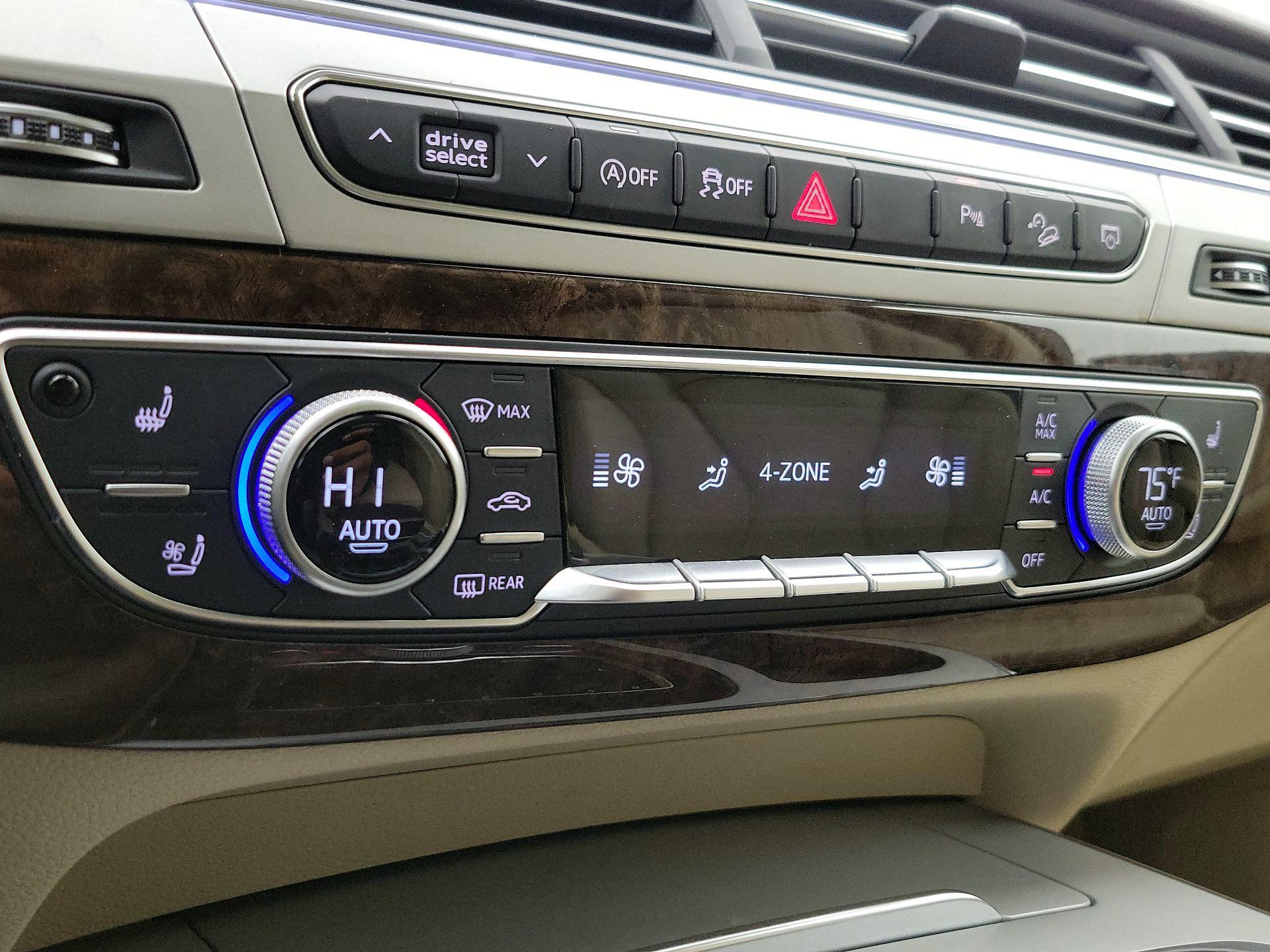 Thumbnail: 2018 Audi Q7 - 17