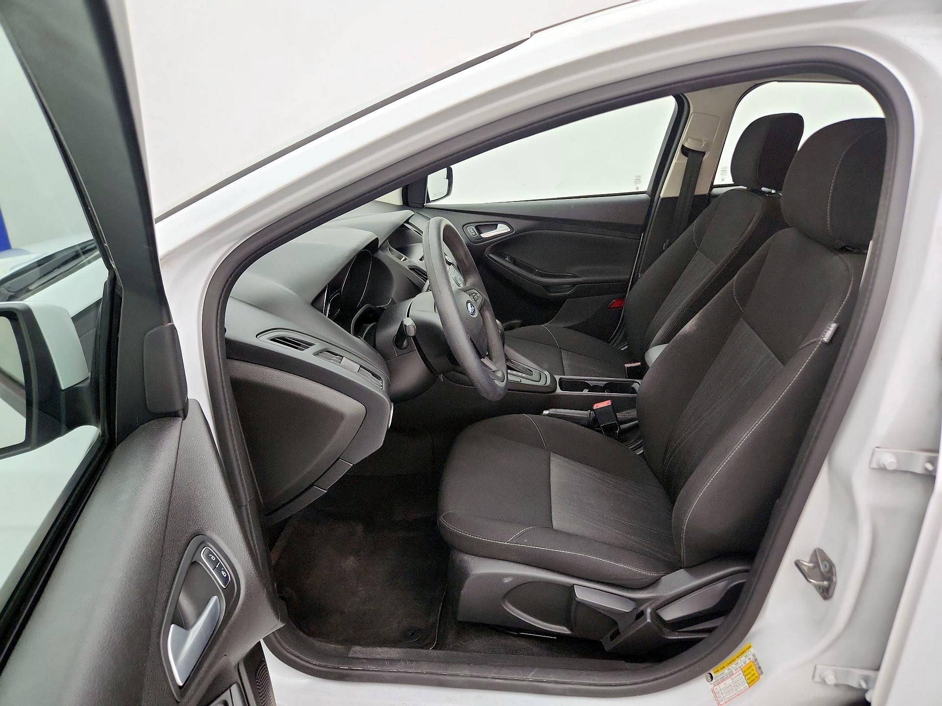 Thumbnail: 2017 Ford Focus - 11