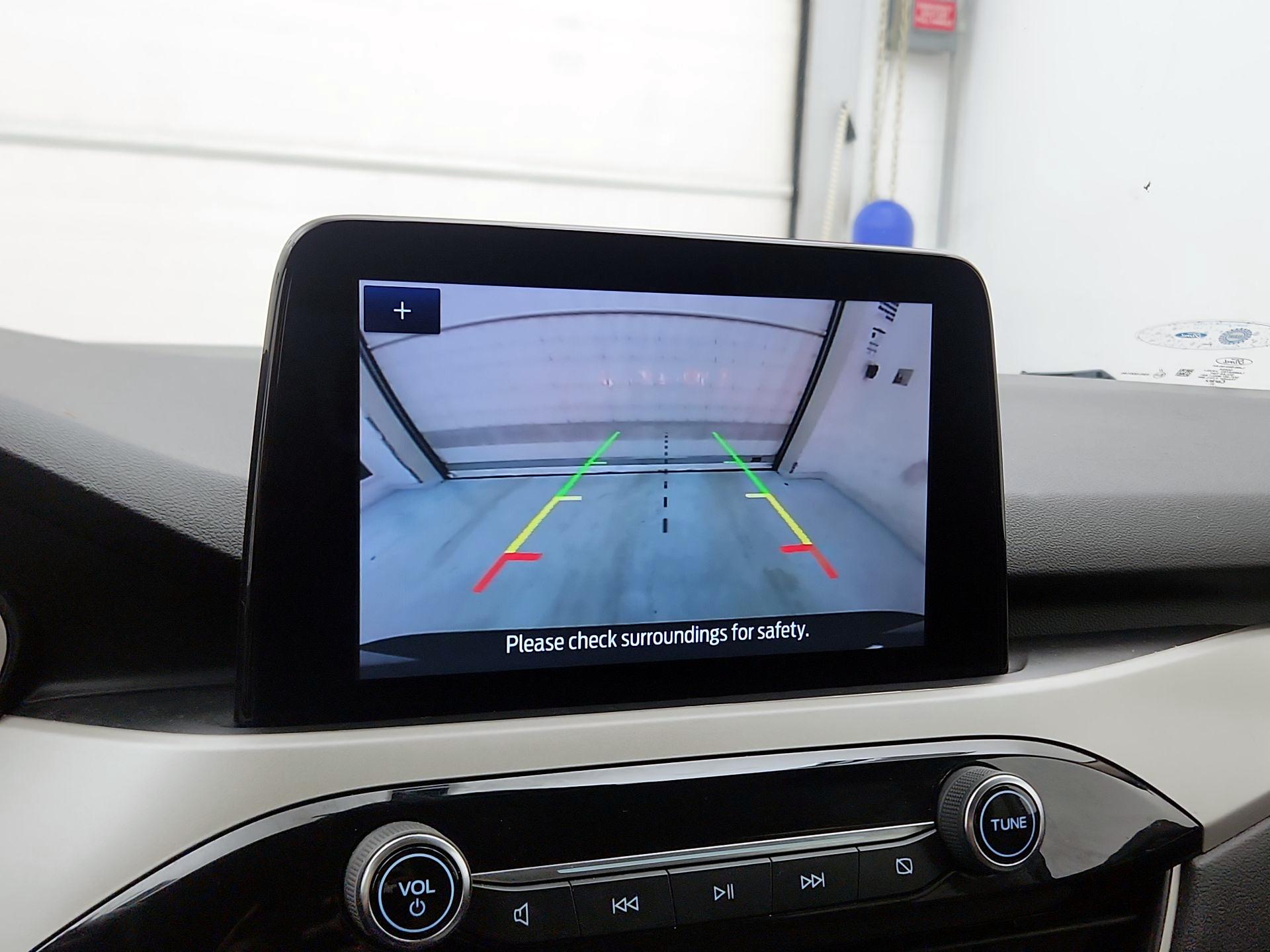 Thumbnail: 2020 Ford Escape - 14