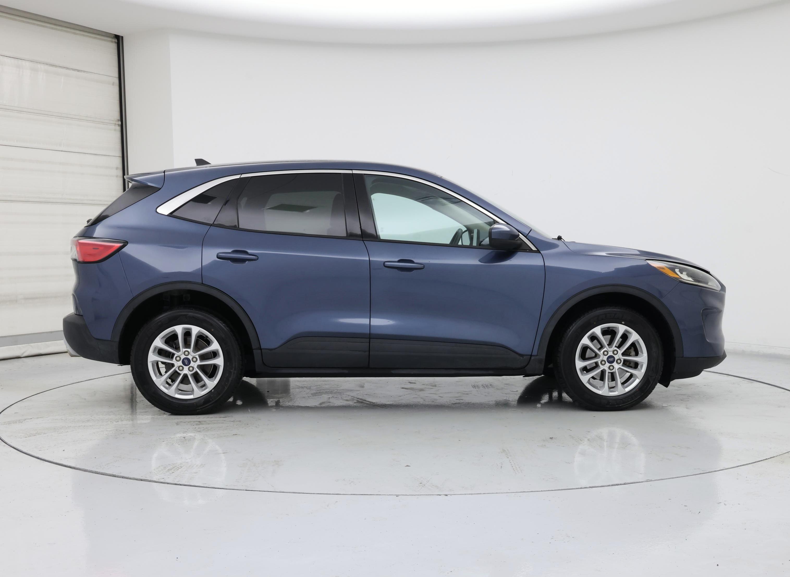 Thumbnail: 2020 Ford Escape - 7