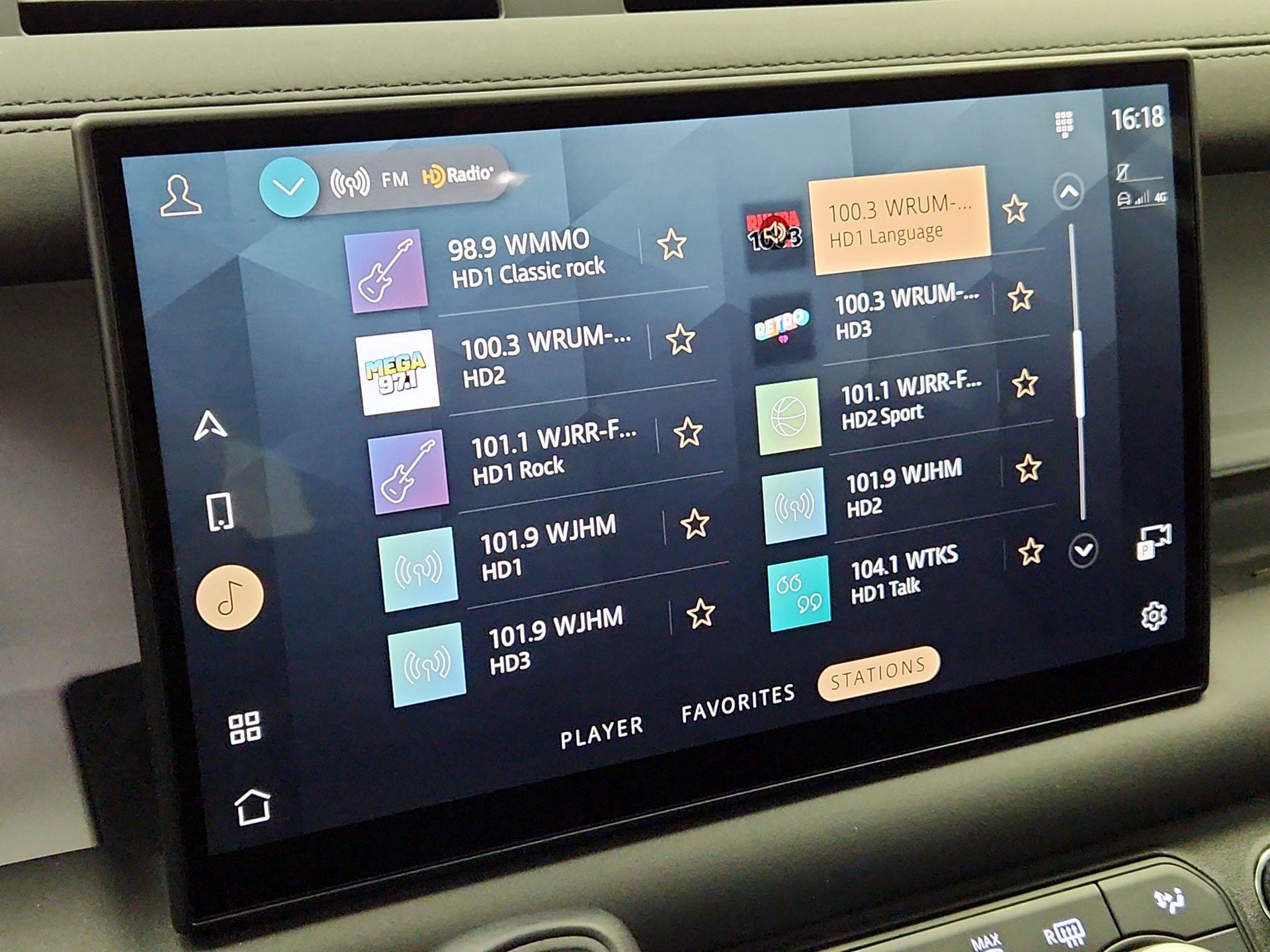 Thumbnail: 2024 Land Rover Defender - 16