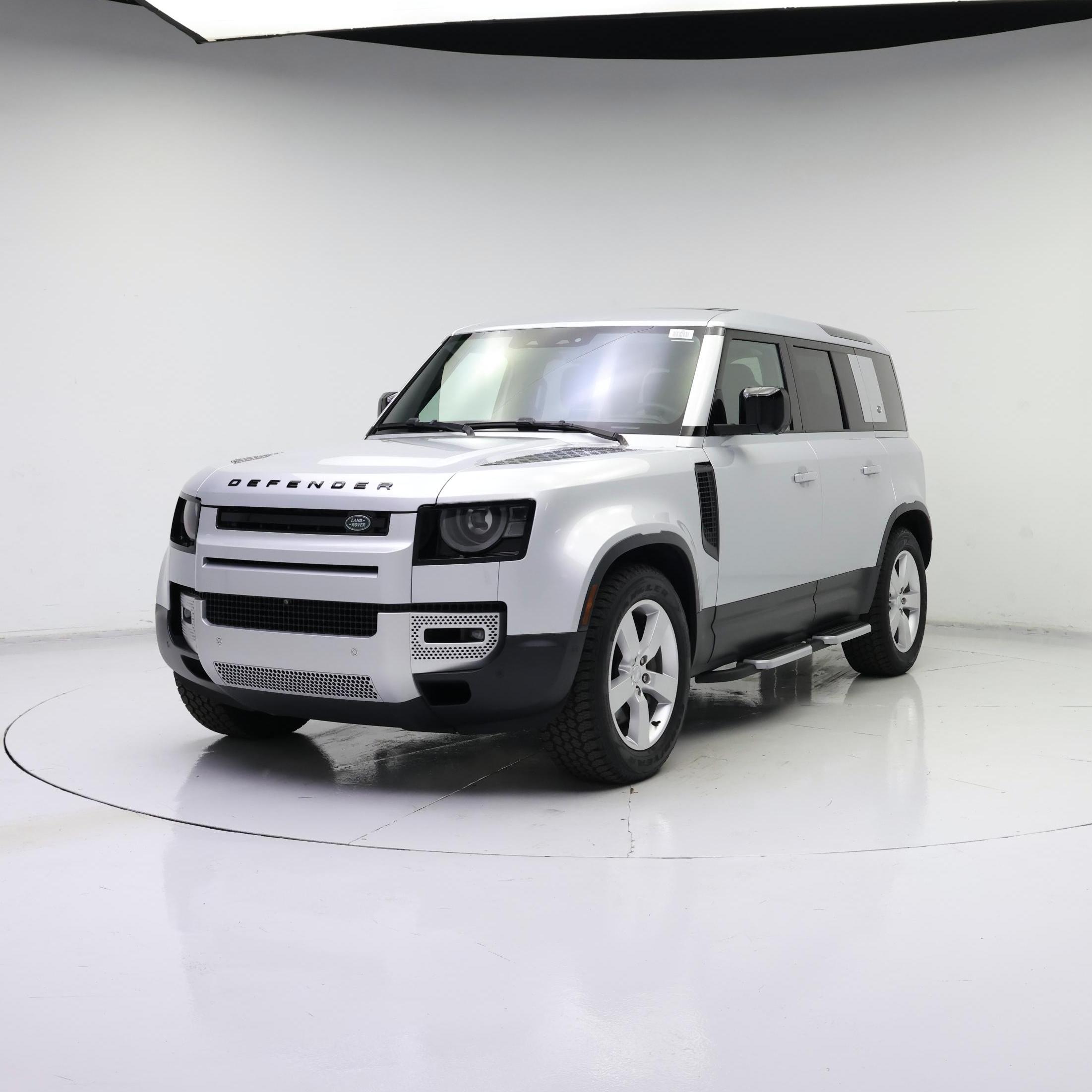 Thumbnail: 2024 Land Rover Defender - 4