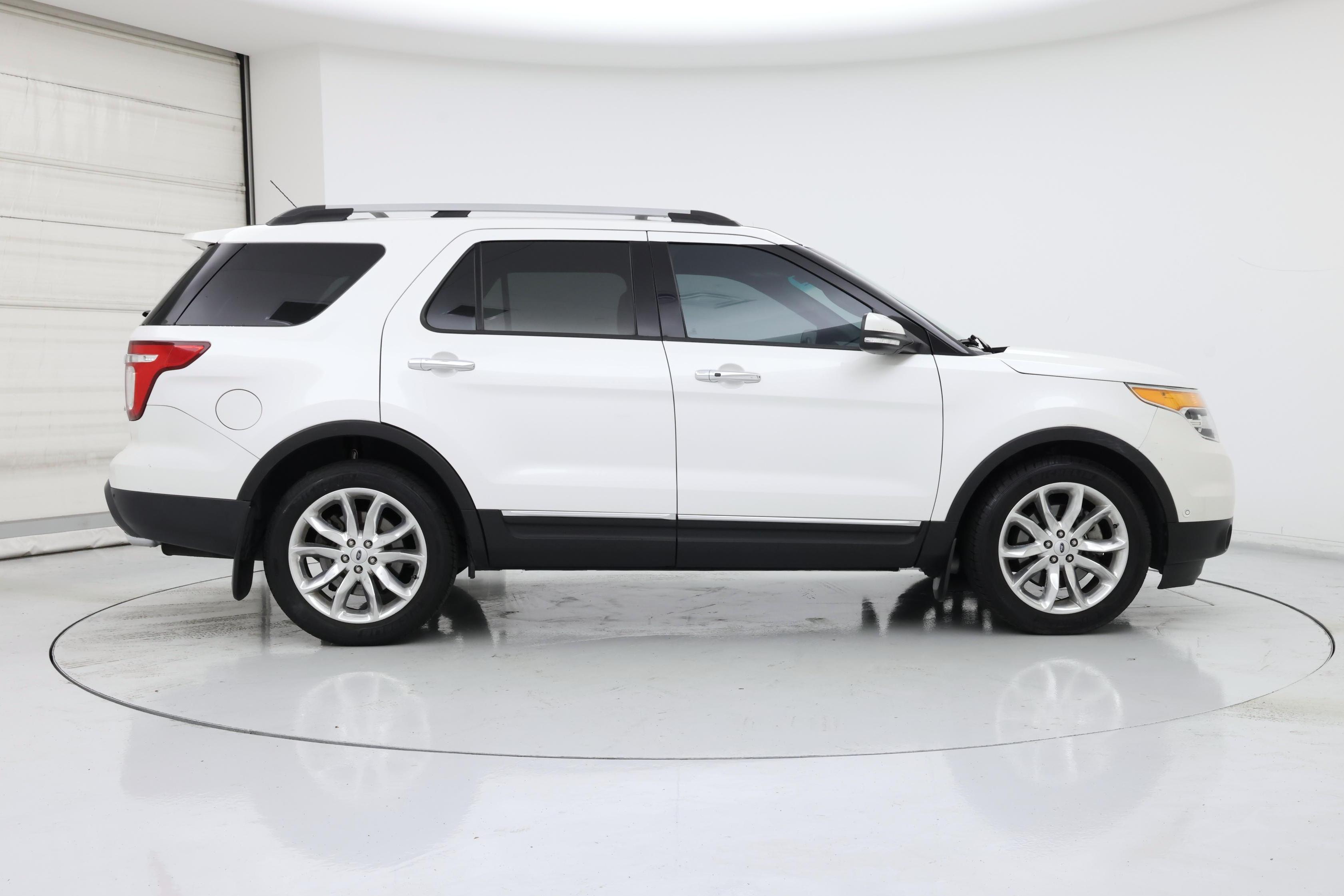 Thumbnail: 2014 Ford Explorer - 7