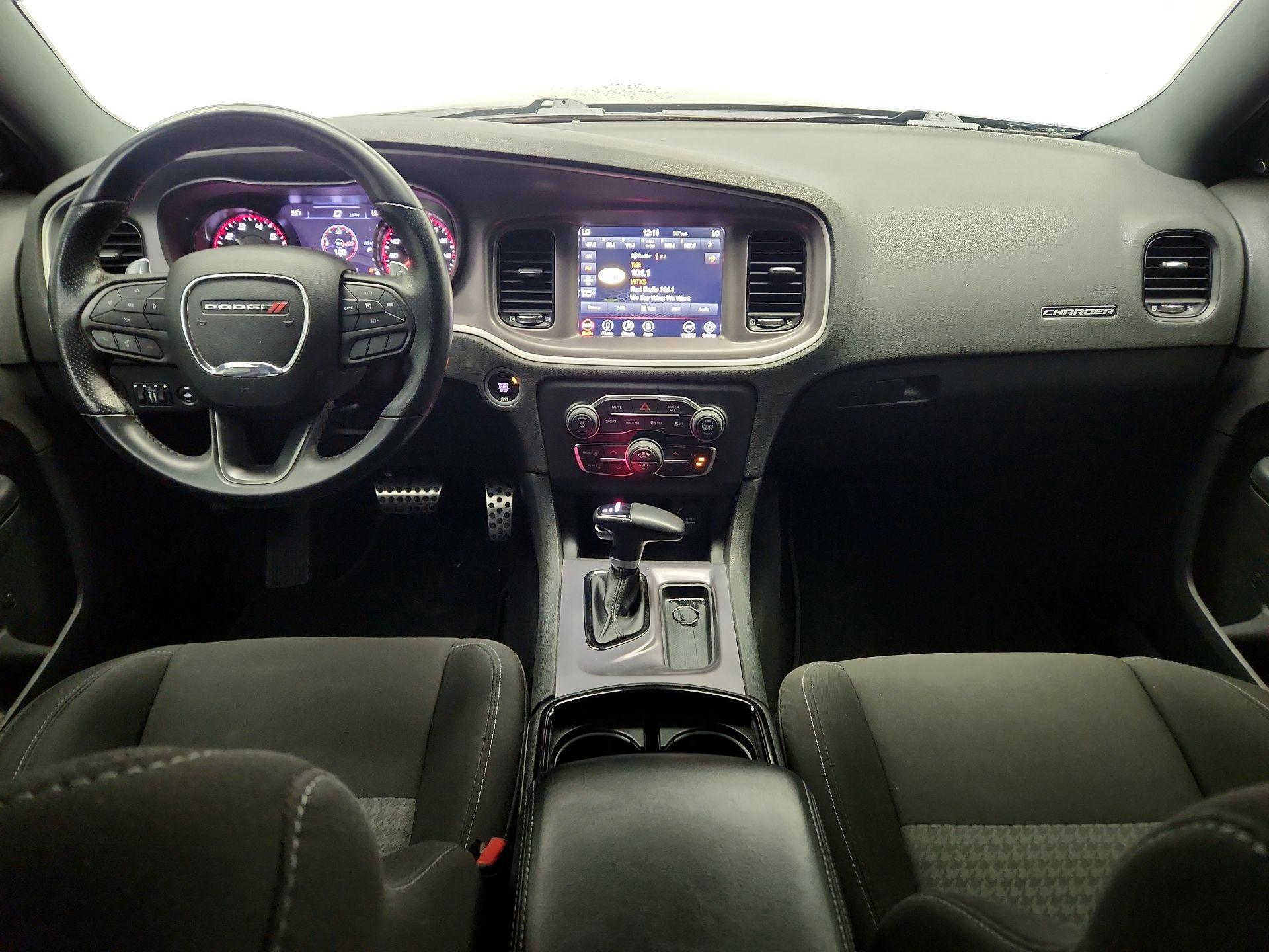 Thumbnail: 2022 Dodge Charger - 9