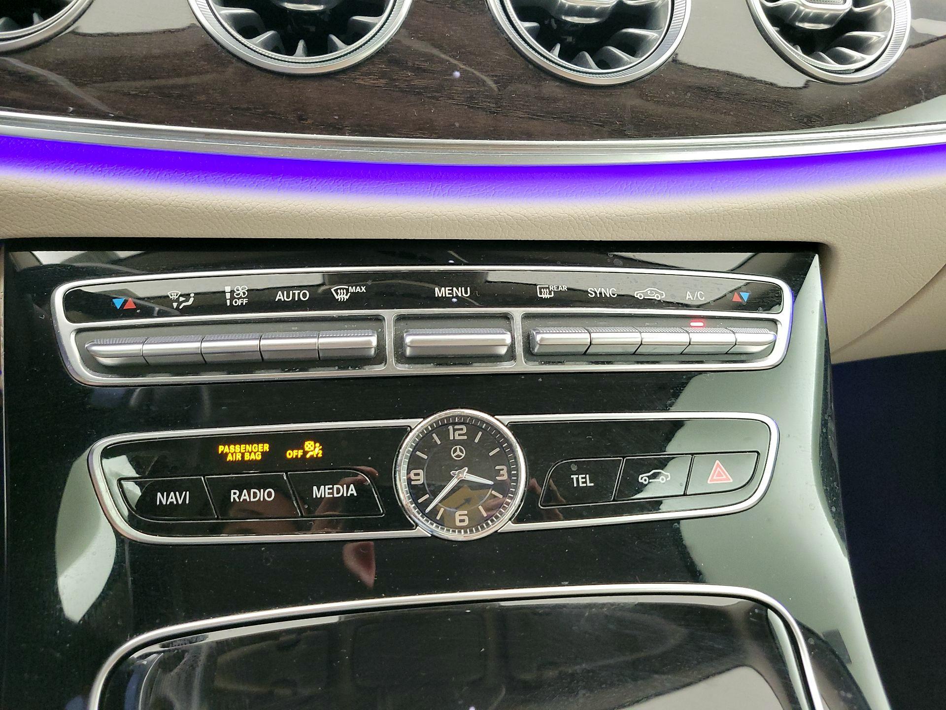 Thumbnail: 2018 Mercedes-Benz E-Class - 15