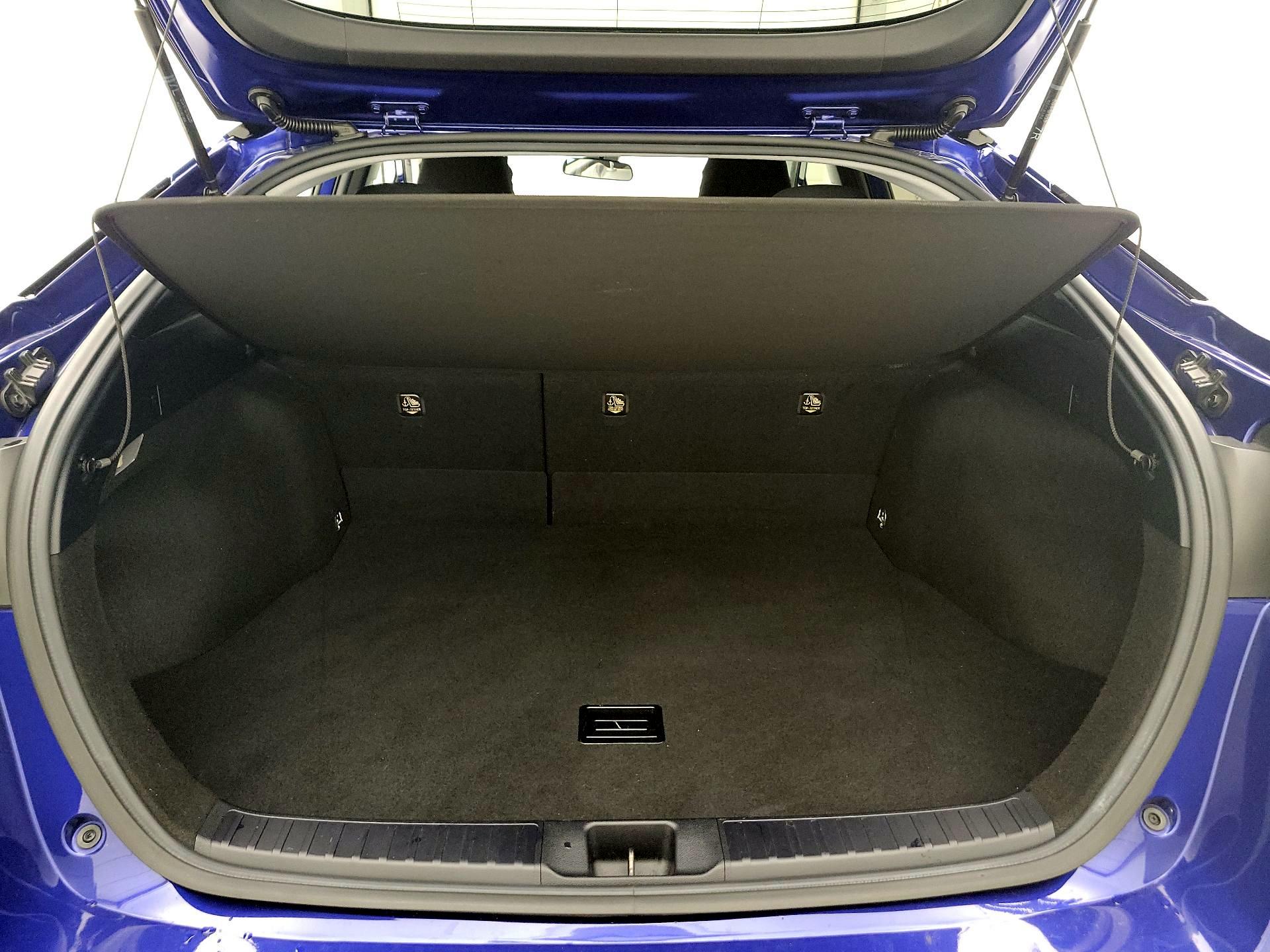 Thumbnail: 2016 Toyota Prius - 20