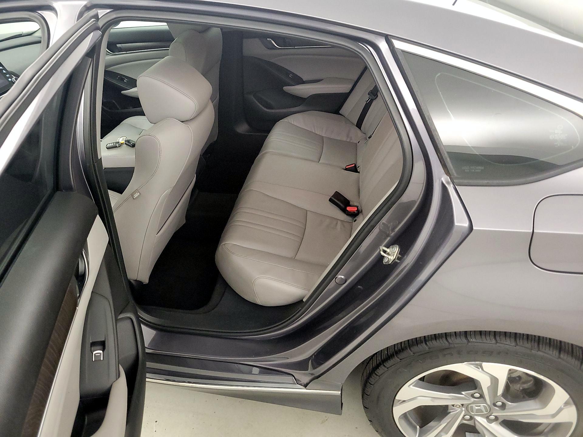 Thumbnail: 2018 Honda Accord - 20