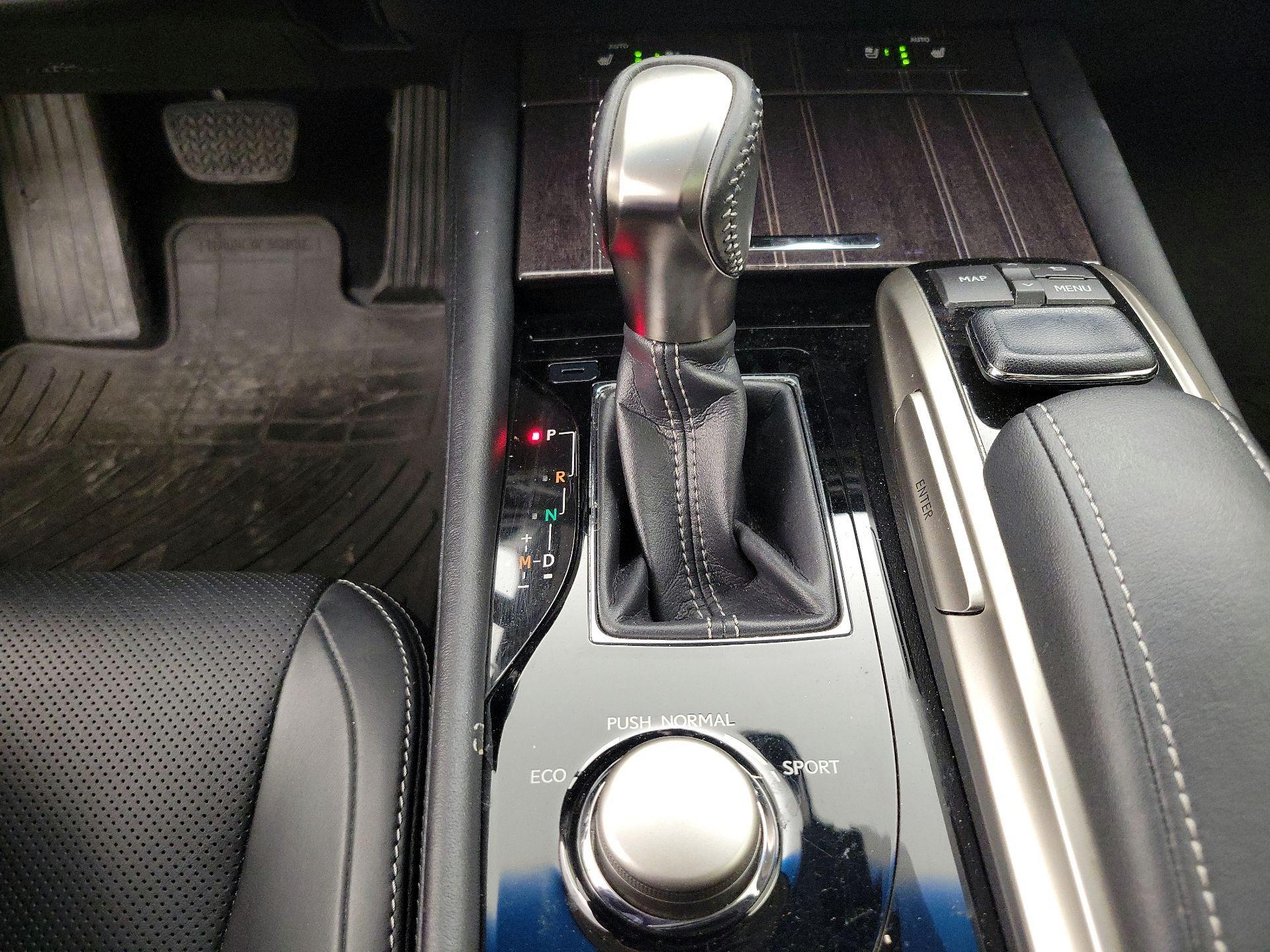 Thumbnail: 2016 Lexus GS - 18