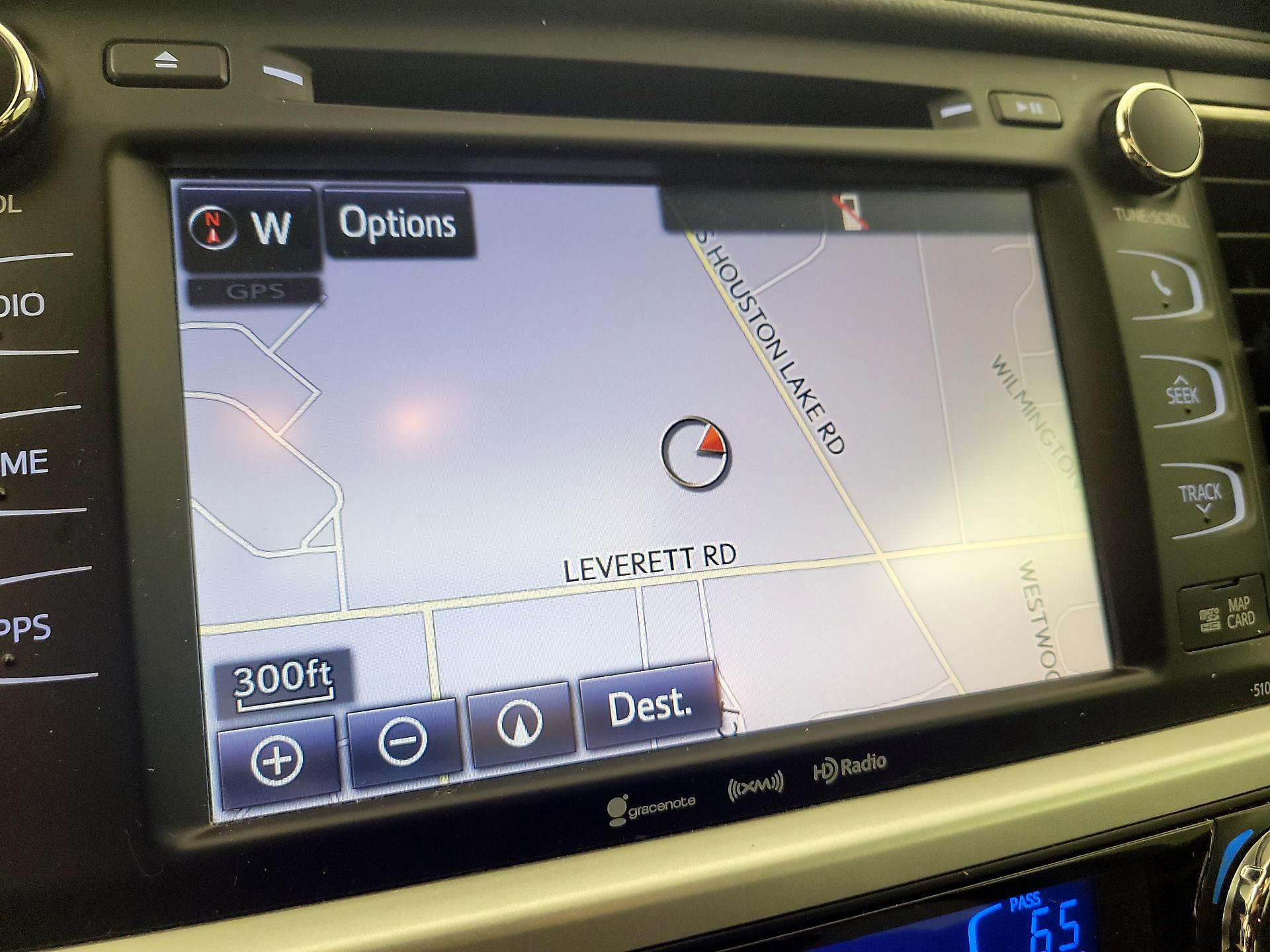 Thumbnail: 2019 Toyota Highlander - 14