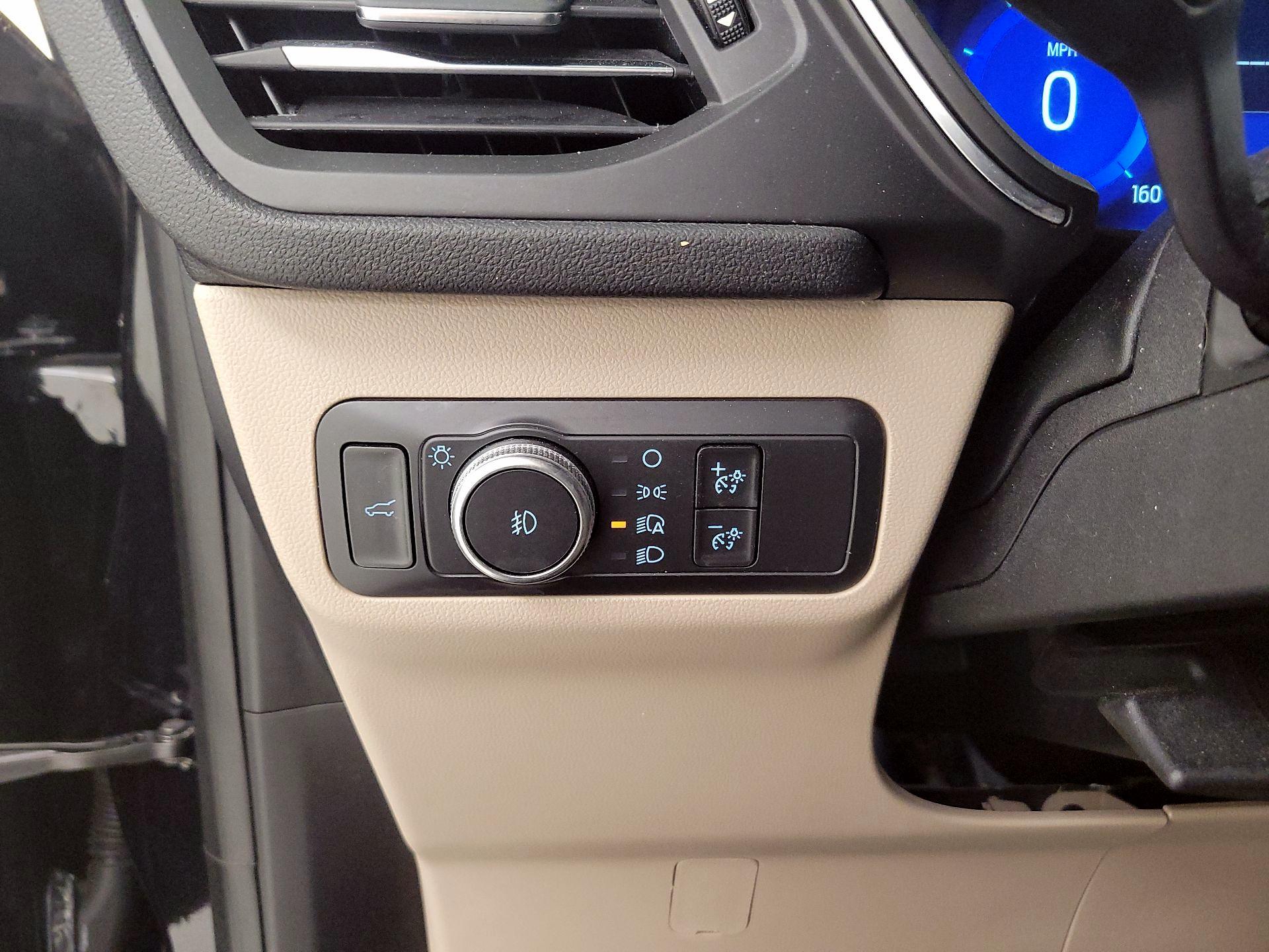 Thumbnail: 2020 Ford Escape - 13