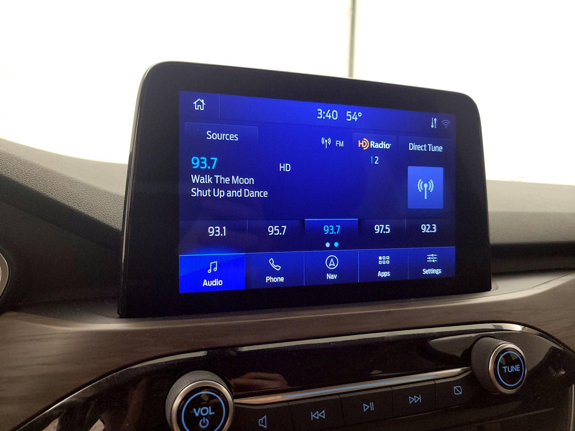 Thumbnail: 2020 Ford Escape - 16