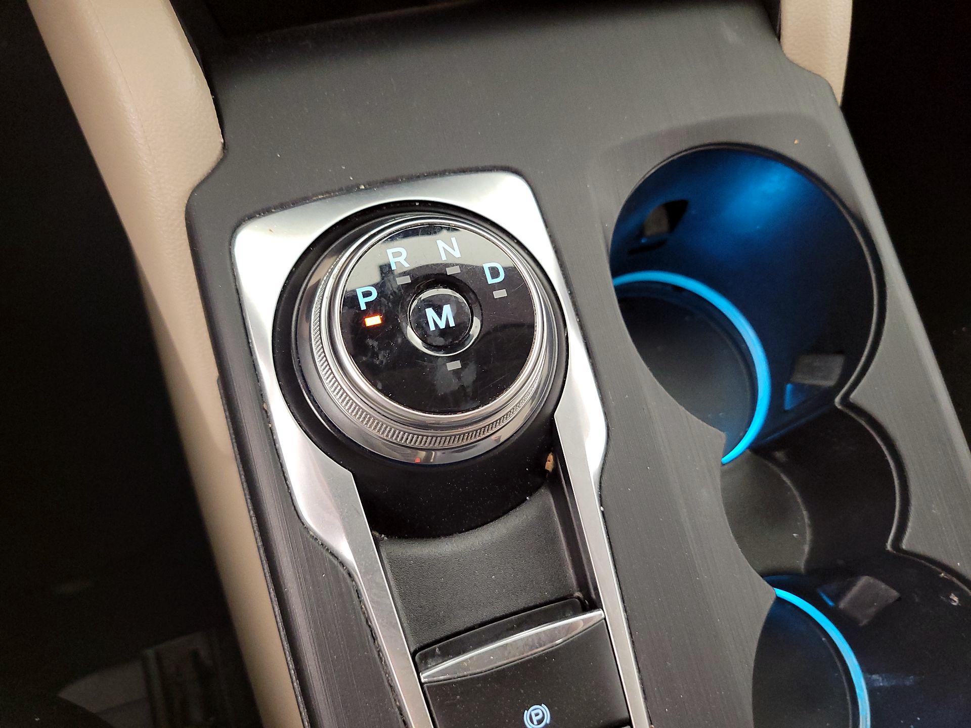 Thumbnail: 2020 Ford Escape - 18