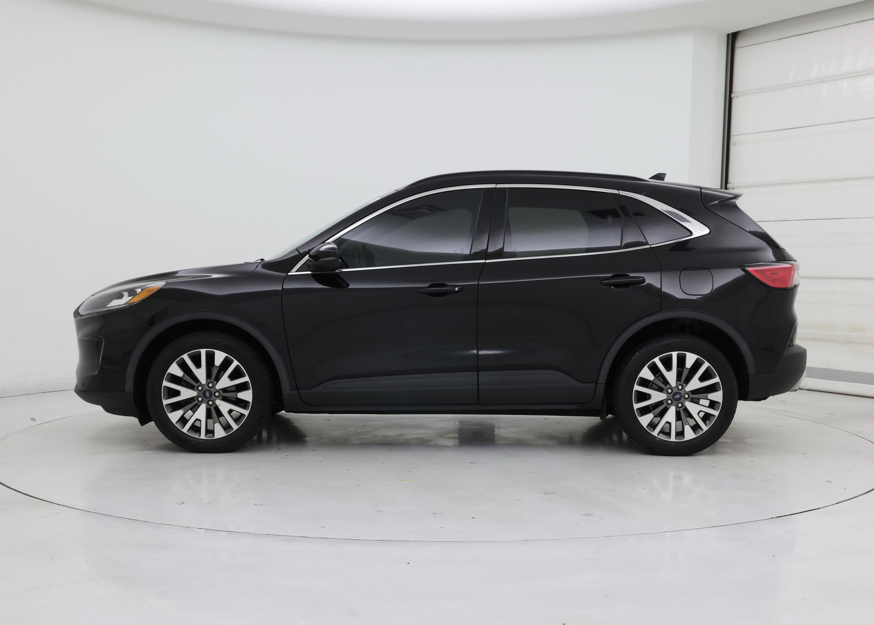 Thumbnail: 2020 Ford Escape - 3