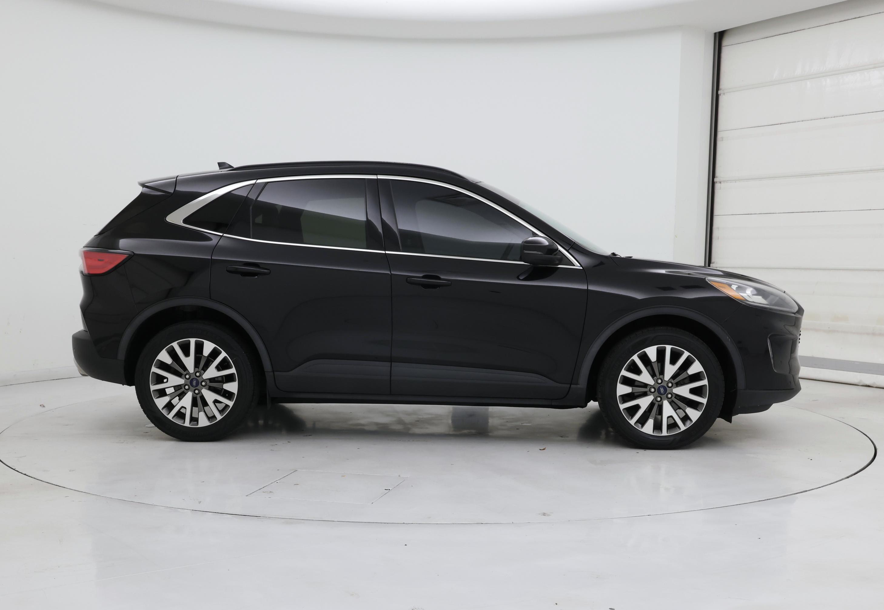 Thumbnail: 2020 Ford Escape - 7