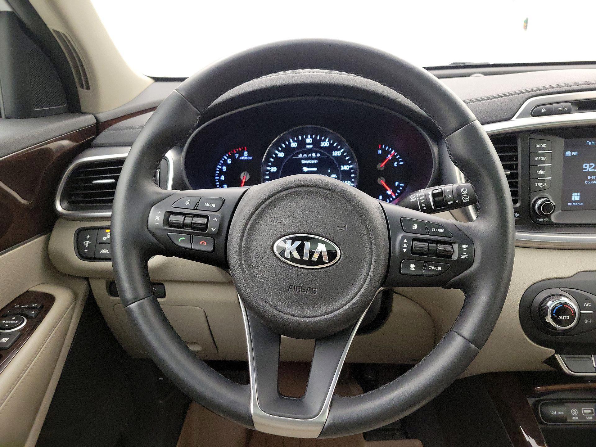 Thumbnail: 2018 Kia Sorento - 10