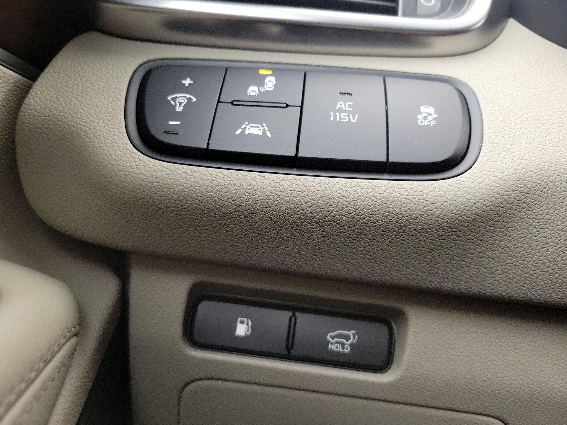 Thumbnail: 2018 Kia Sorento - 13