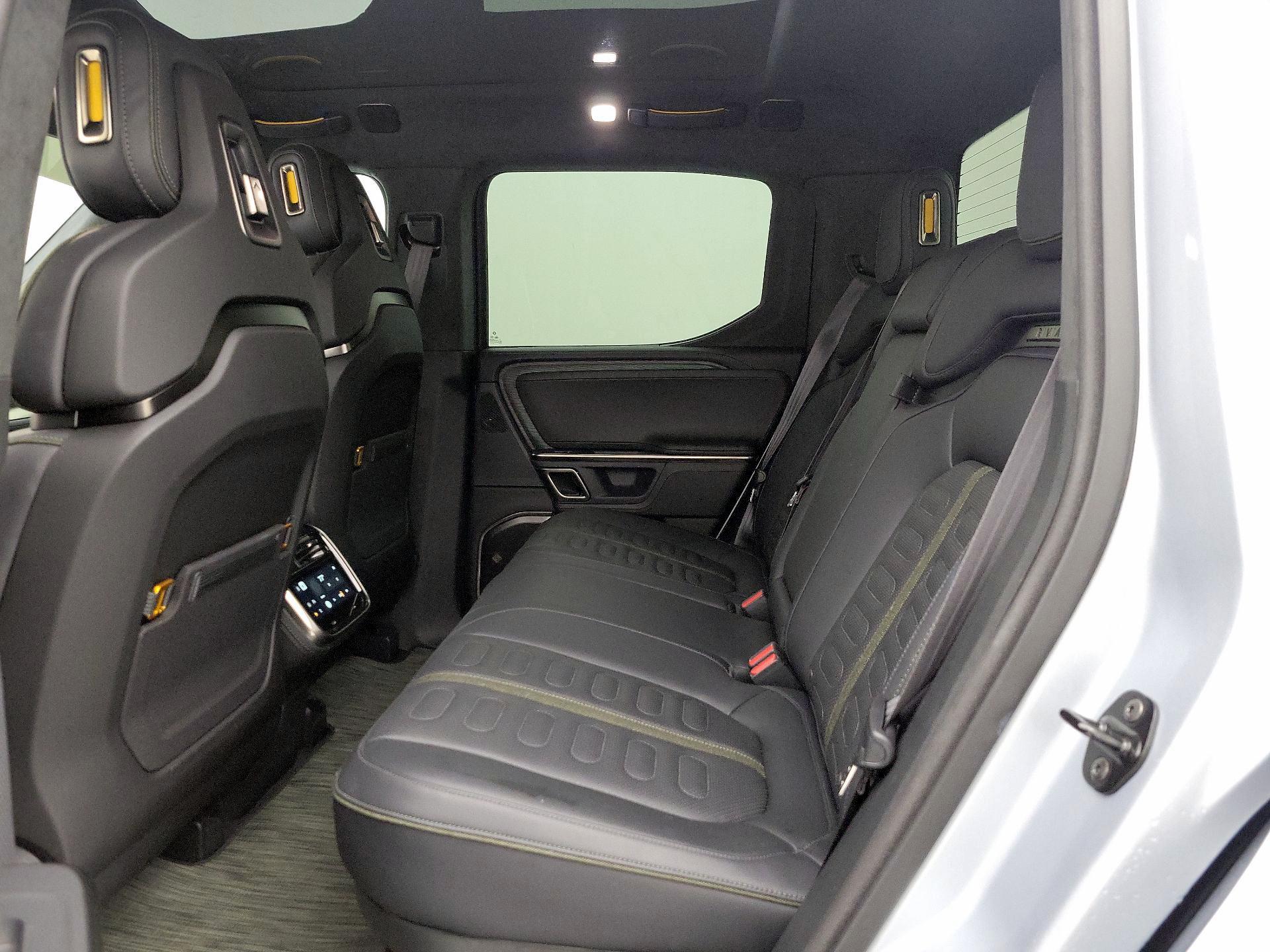 Thumbnail: 2024 Rivian R1T - 20