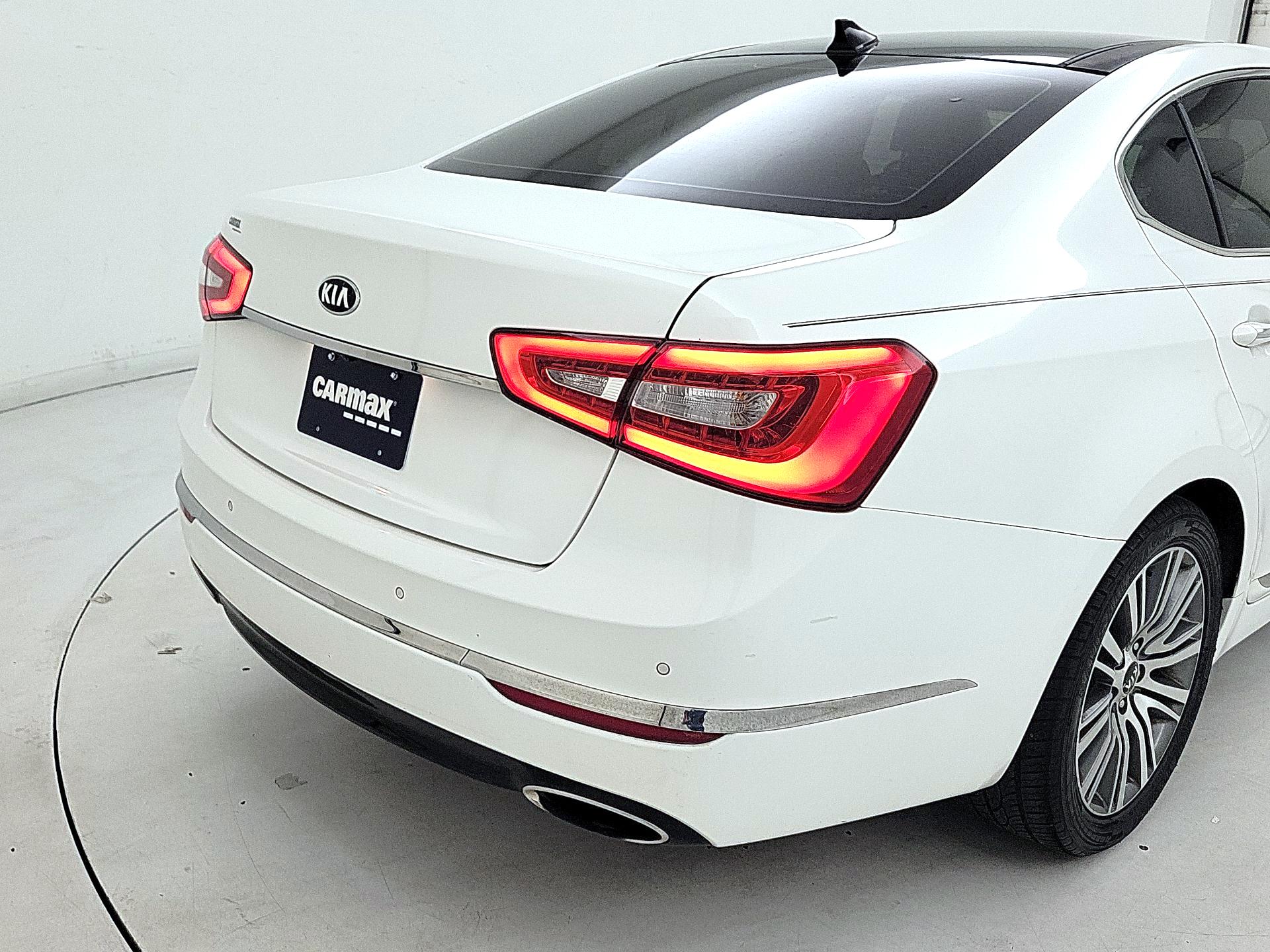 Thumbnail: 2016 Kia Cadenza - 5