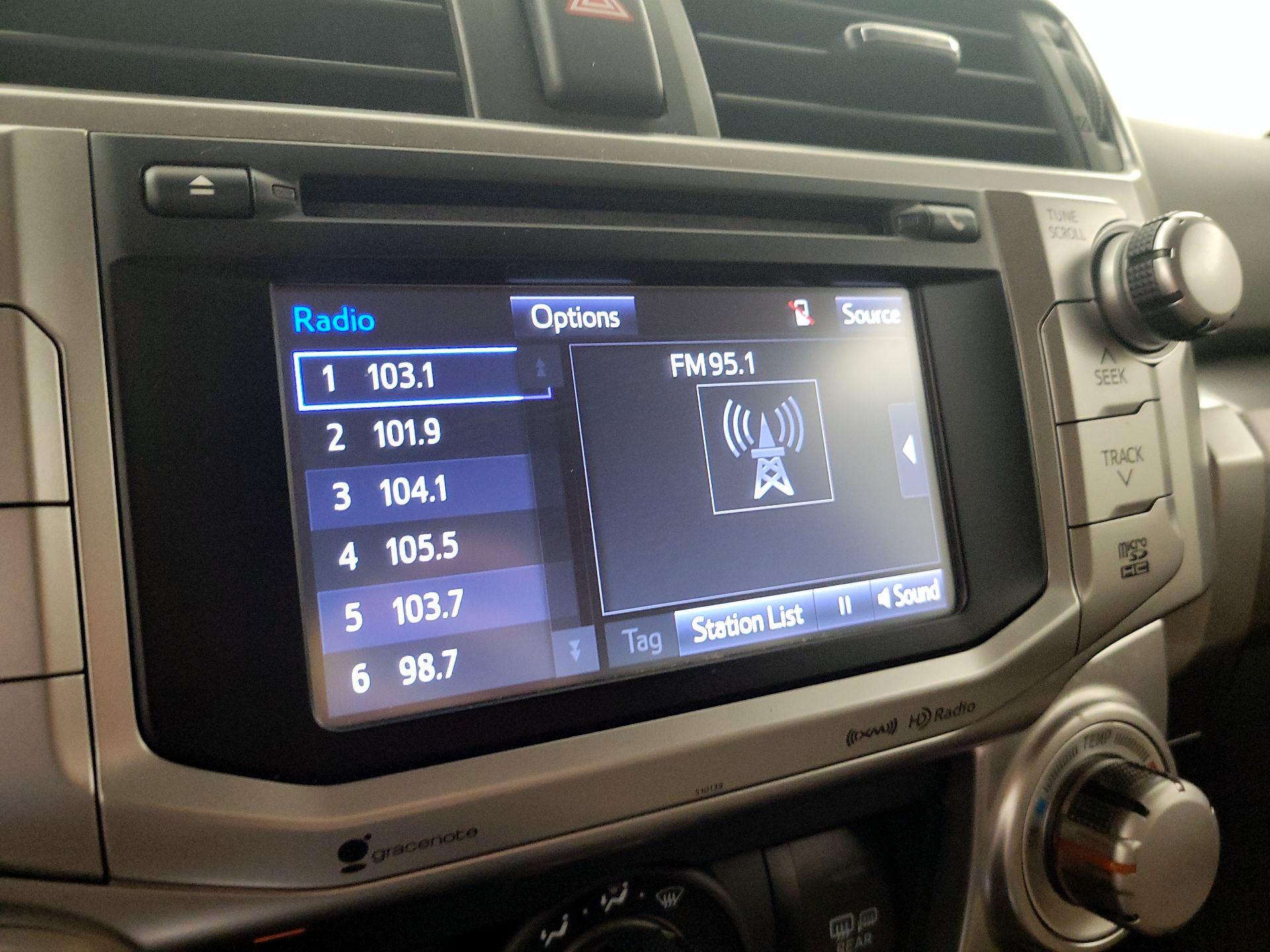 Thumbnail: 2018 Toyota 4Runner - 16